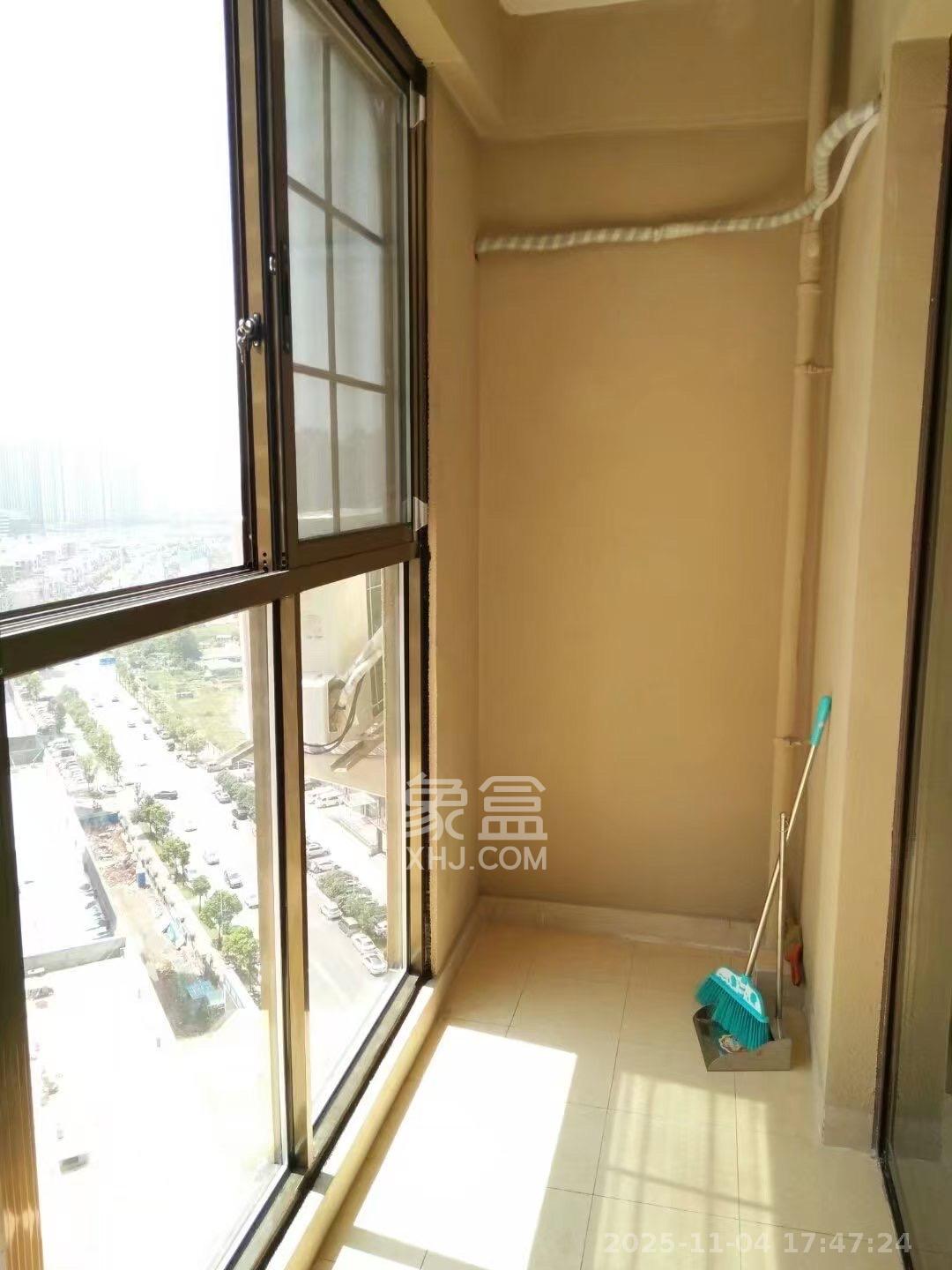 江山帝景哈佛 1室1厅1卫 1450.0元/月 江山帝景哈佛 1室1厅1卫 1450.0元/月室内图