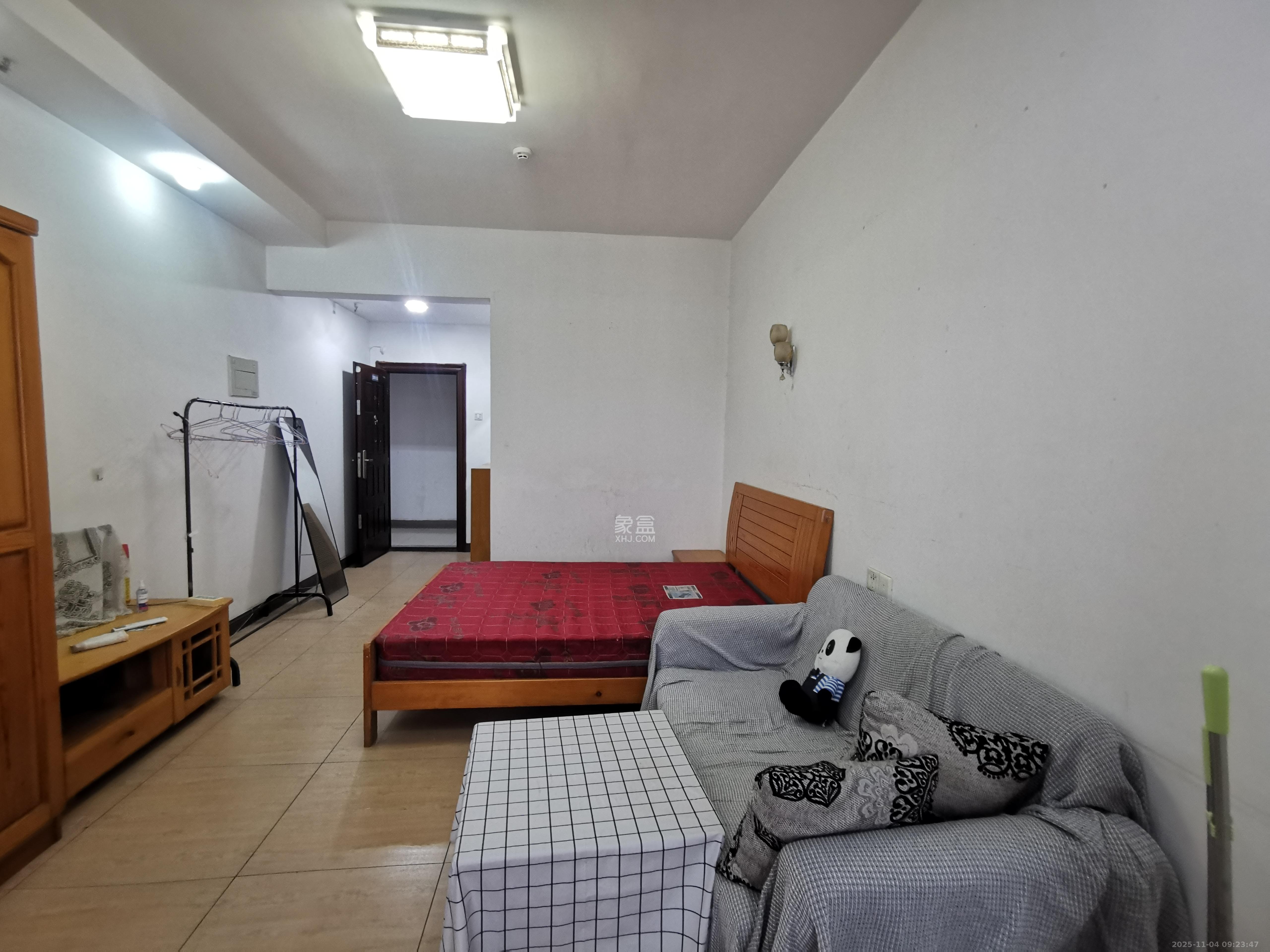 鑫远杰座 1室1厅1卫 1200.0元/月 鑫远杰座 1室1厅1卫 1200.0元/月室内图