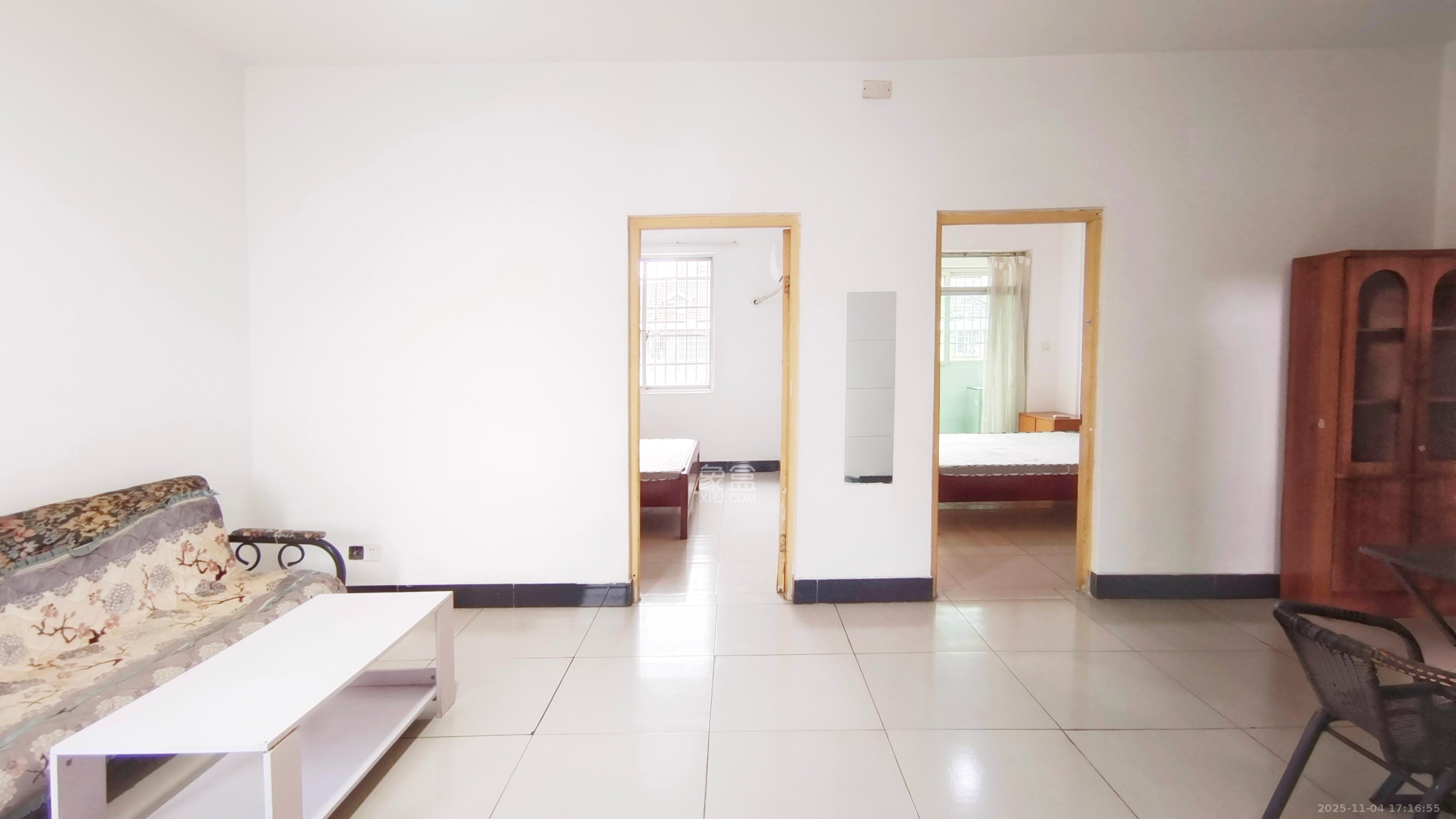 扬帆小区 2室1厅1卫 1800.0元/月 扬帆小区 2室1厅1卫 1800.0元/月室内图