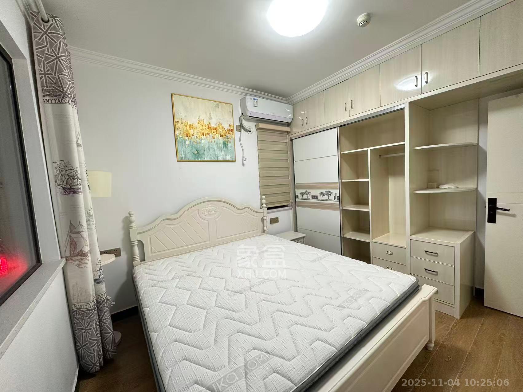 保利西海岸B区  3室2厅1卫    3300.0元/月室内图