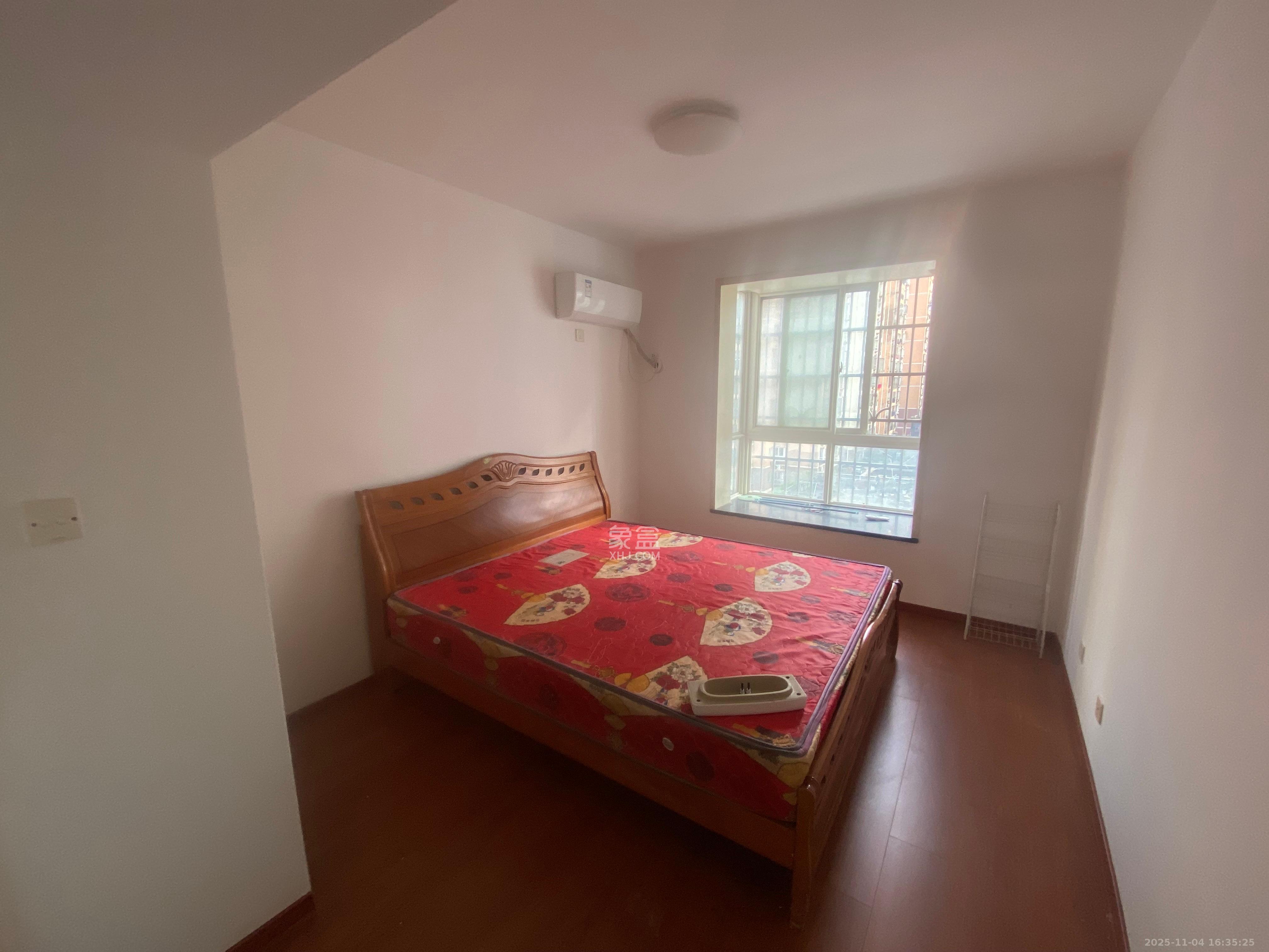 德润园 3室2厅2卫 2200.0元/月 德润园 3室2厅2卫 2200.0元/月室内图