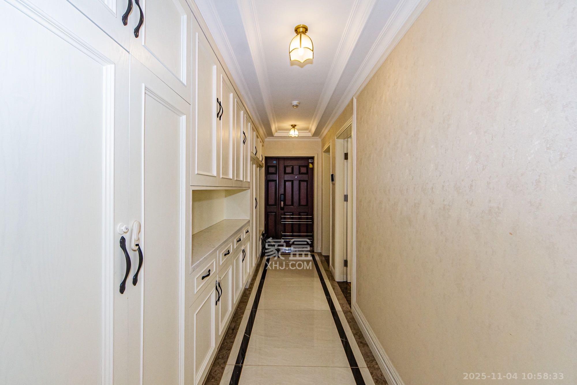 北辰三角洲E4区 4室2厅2卫 4900.0元/月 北辰三角洲E4区 4室2厅2卫 4900.0元/月室内图