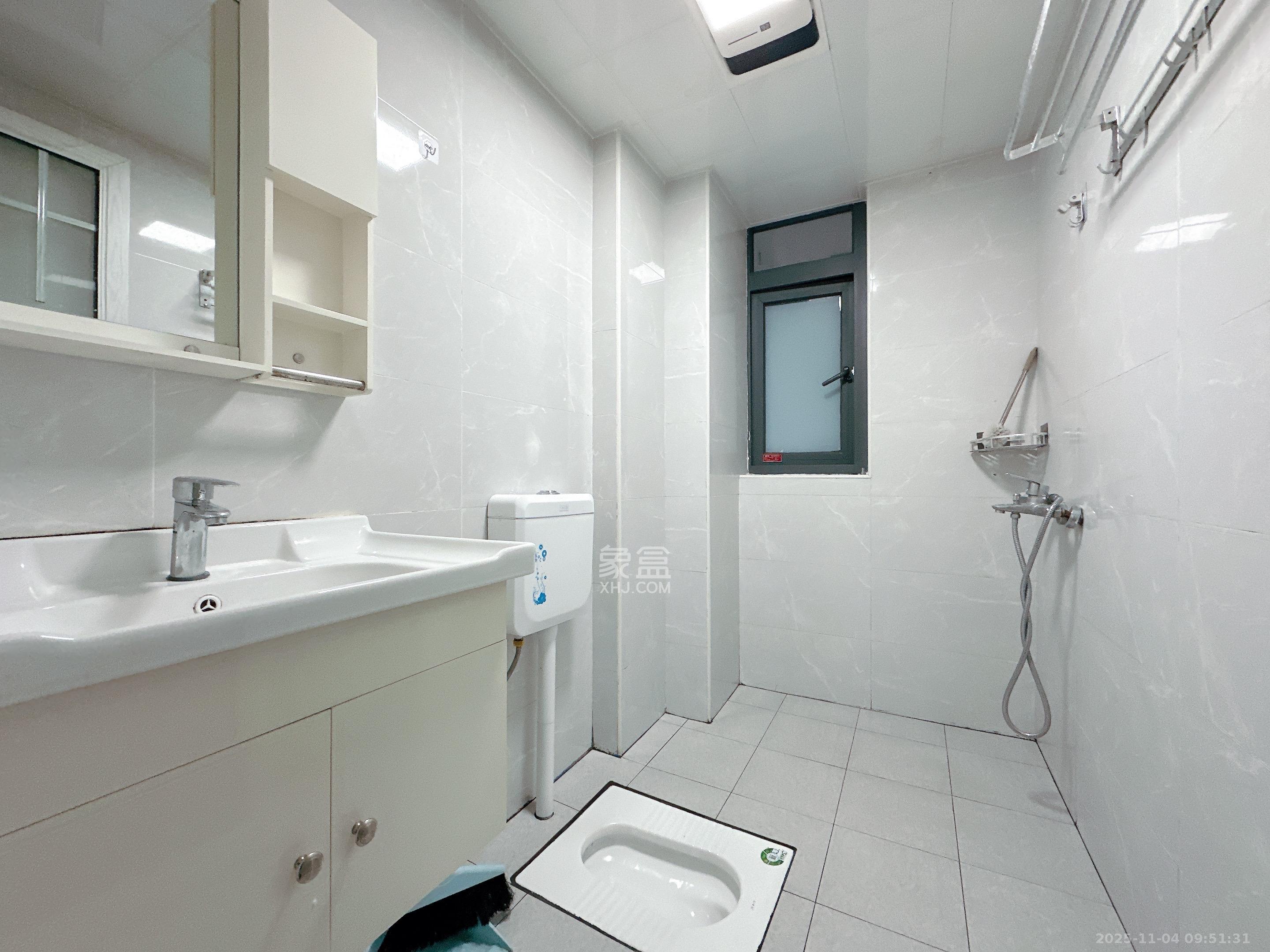 天健城 3室1厅1卫 3600.0元/月 天健城 3室1厅1卫 3600.0元/月室内图