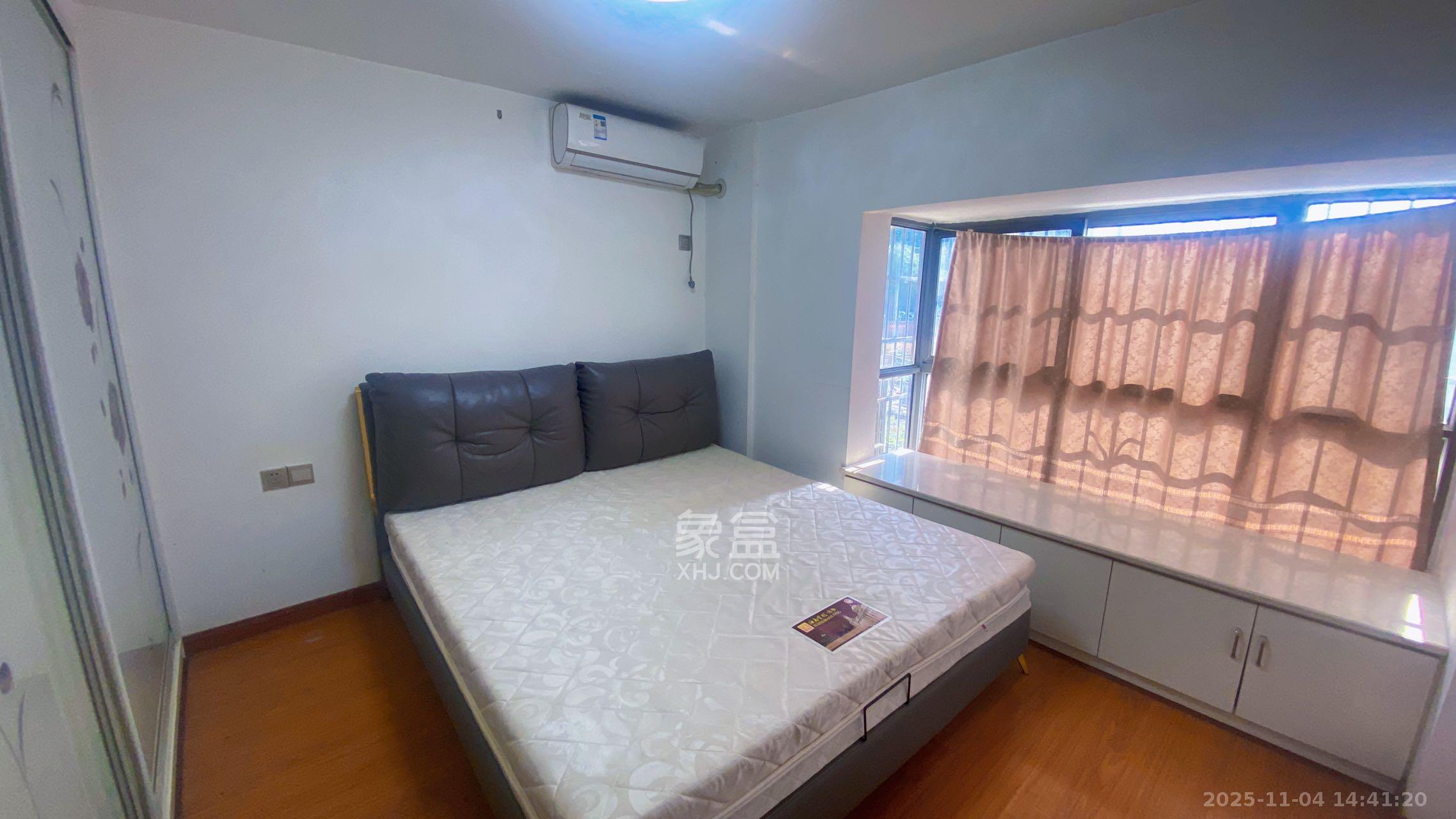 建鑫二期  3室1厅1卫    1700.0元/月室内图