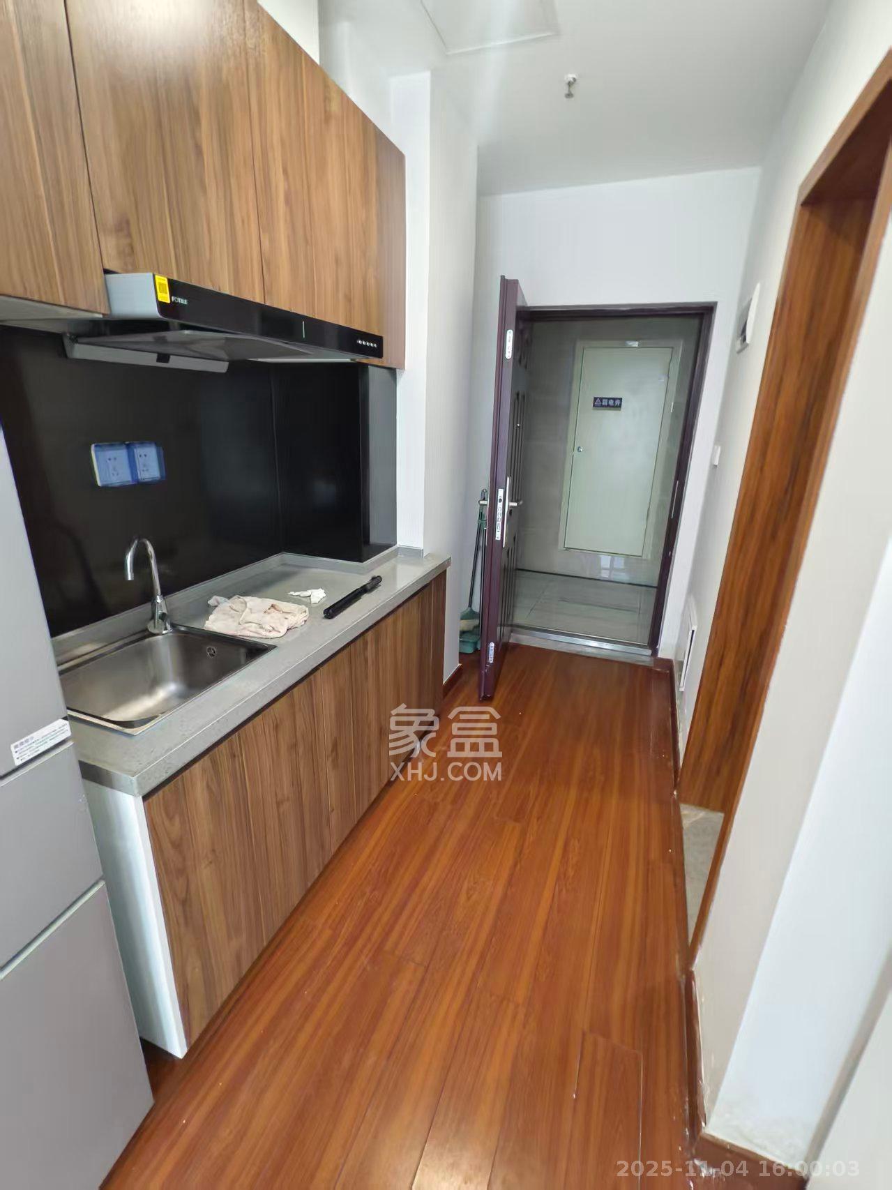 荣泰广场  1室1厅1卫    1200.0元/月室内图