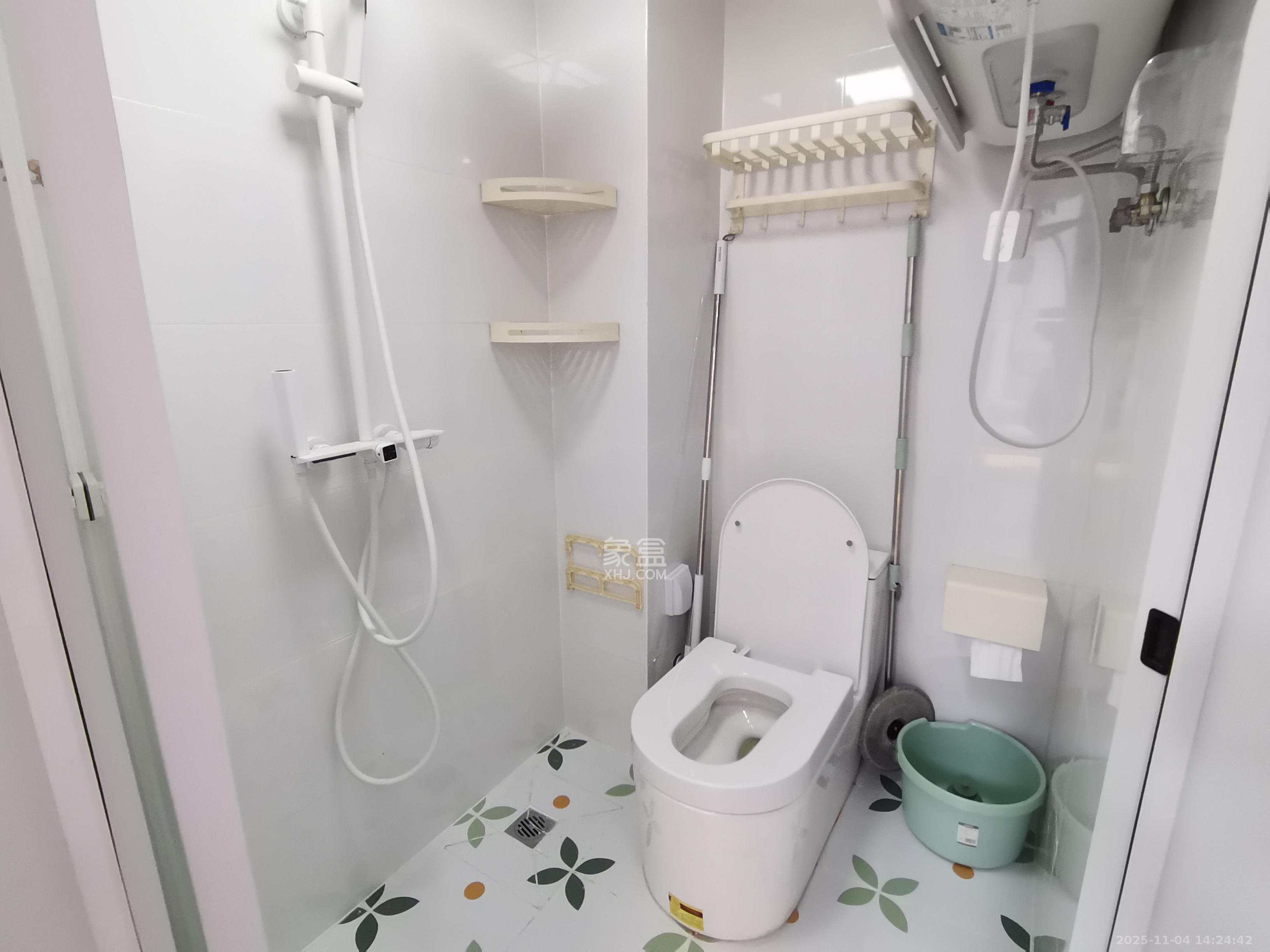 力高凤凰新天  1室1厅1卫    2100.0元/月室内图