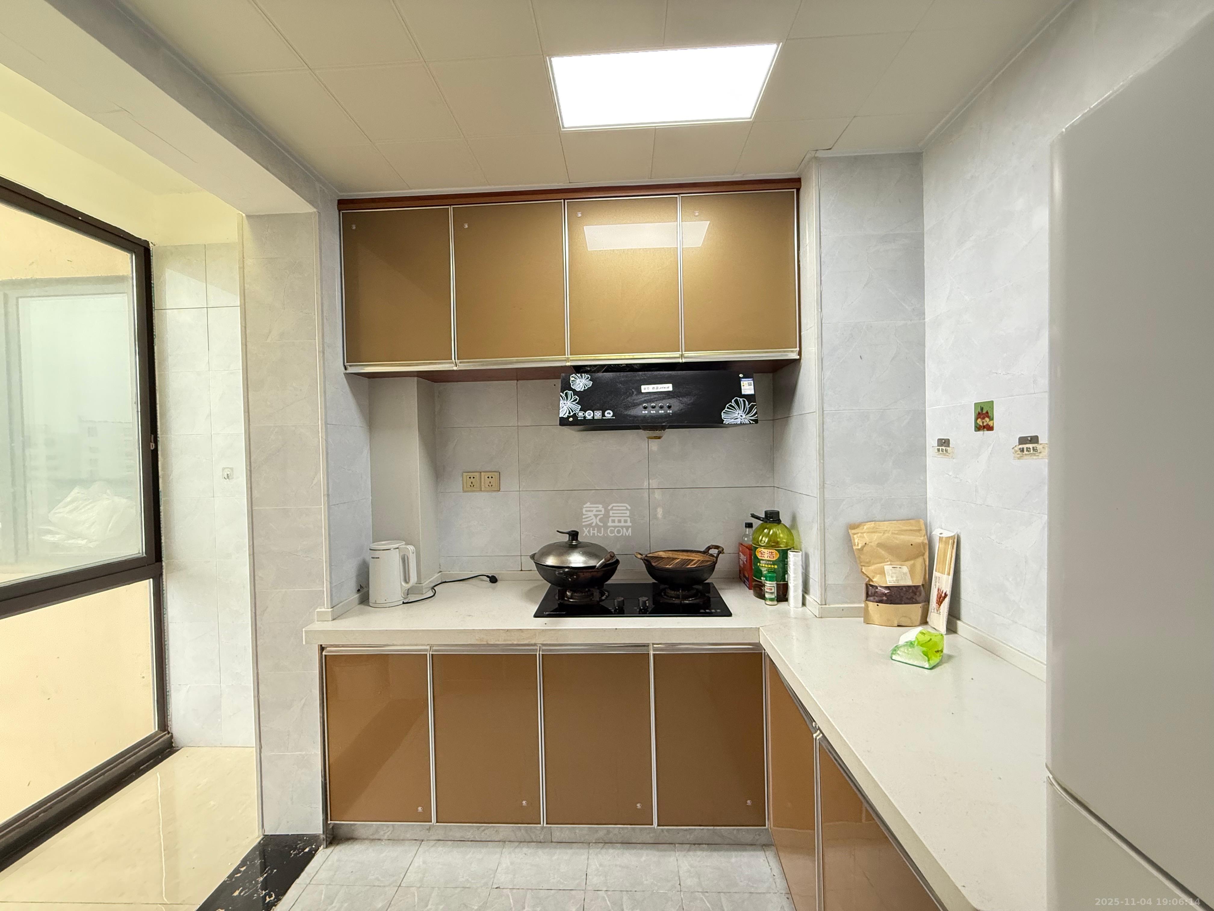 中城苑  2室2厅1卫    2200.0元/月室内图