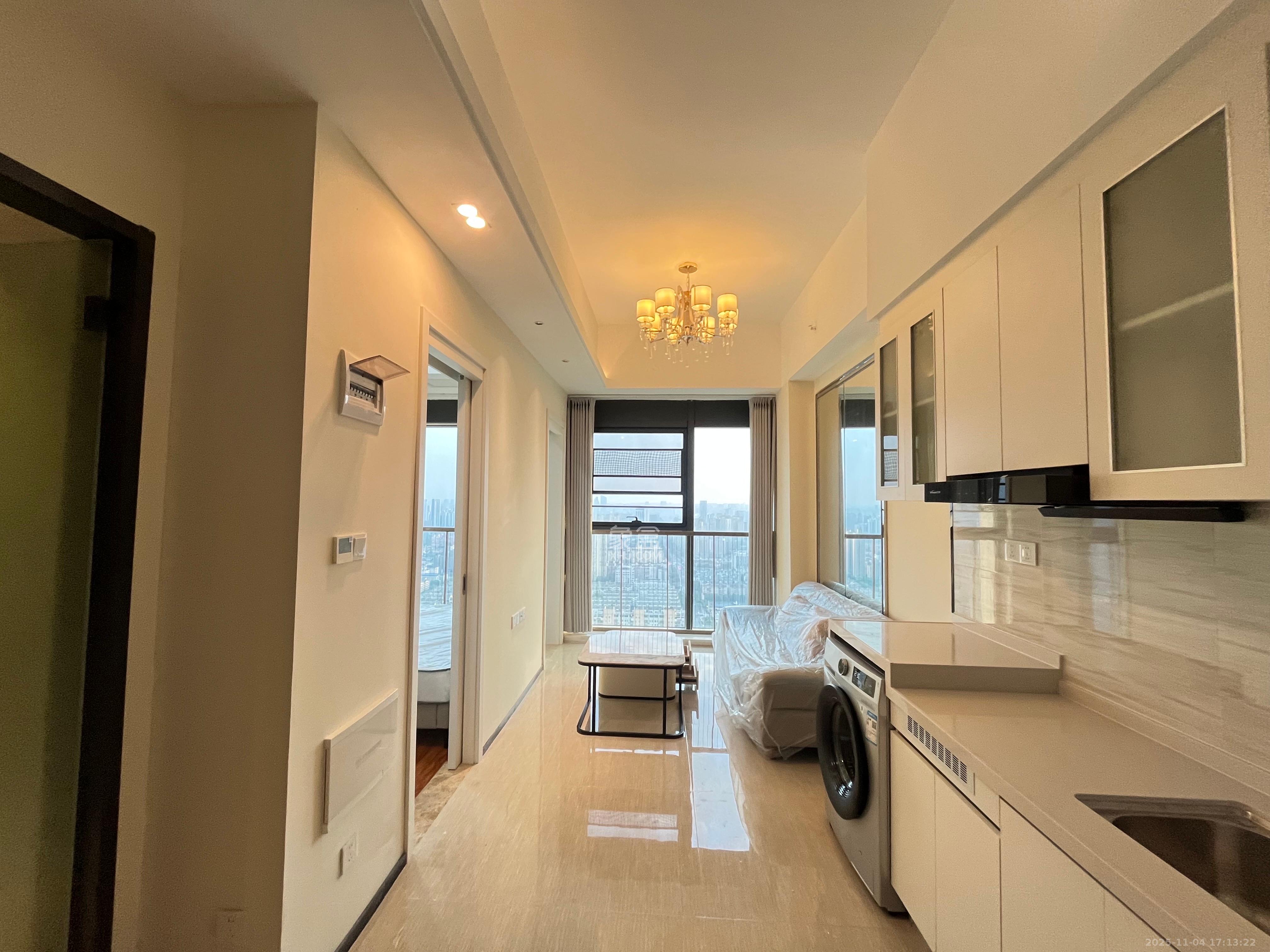 恒大珺悦府  1室1厅1卫    2000.0元/月室内图