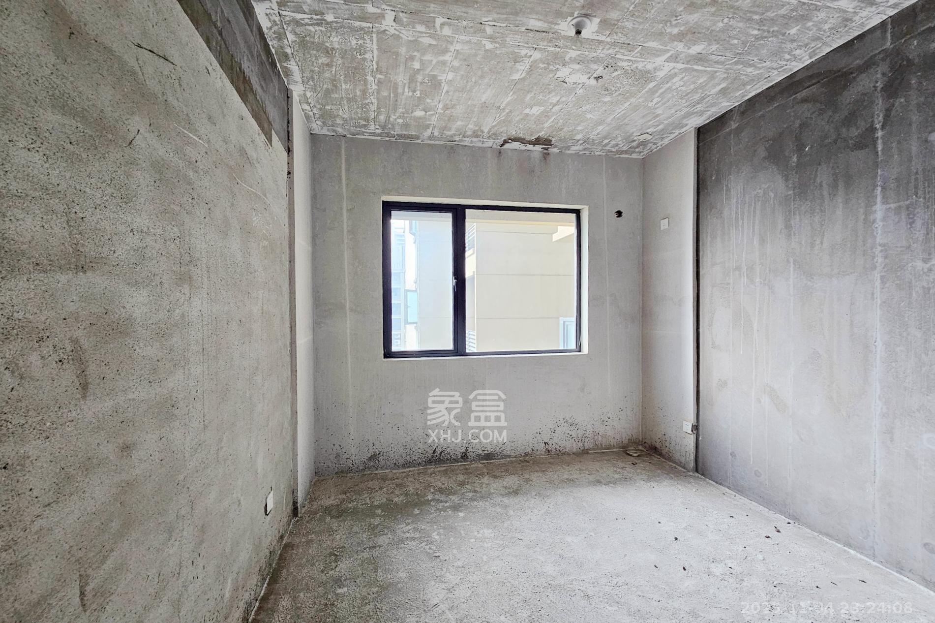 长房东旭国际 4室2厅2卫 145.0万 长房东旭国际 4室2厅2卫 145.0万卧室