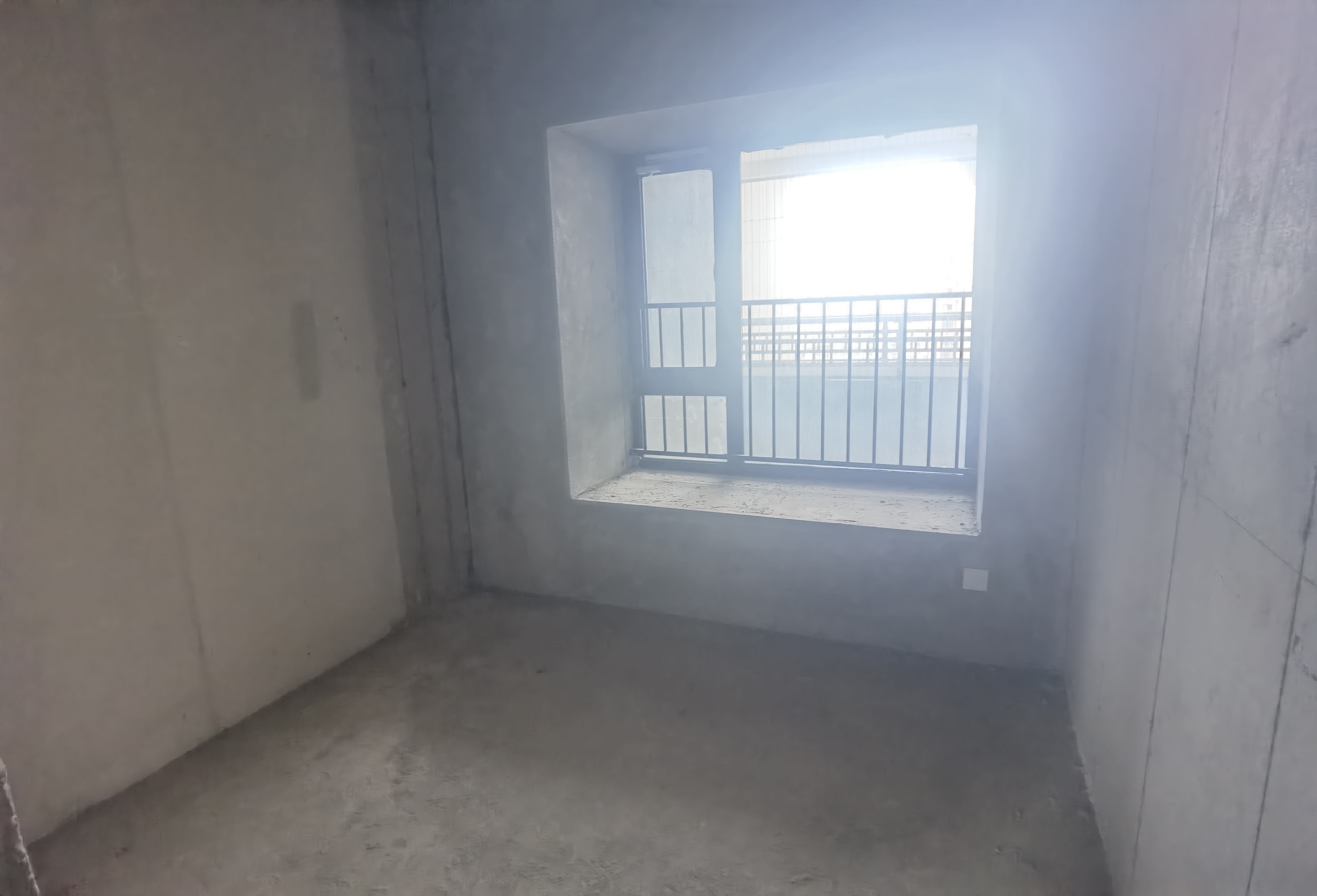 碧桂园正央时代  3室2厅2卫    50.0万客厅