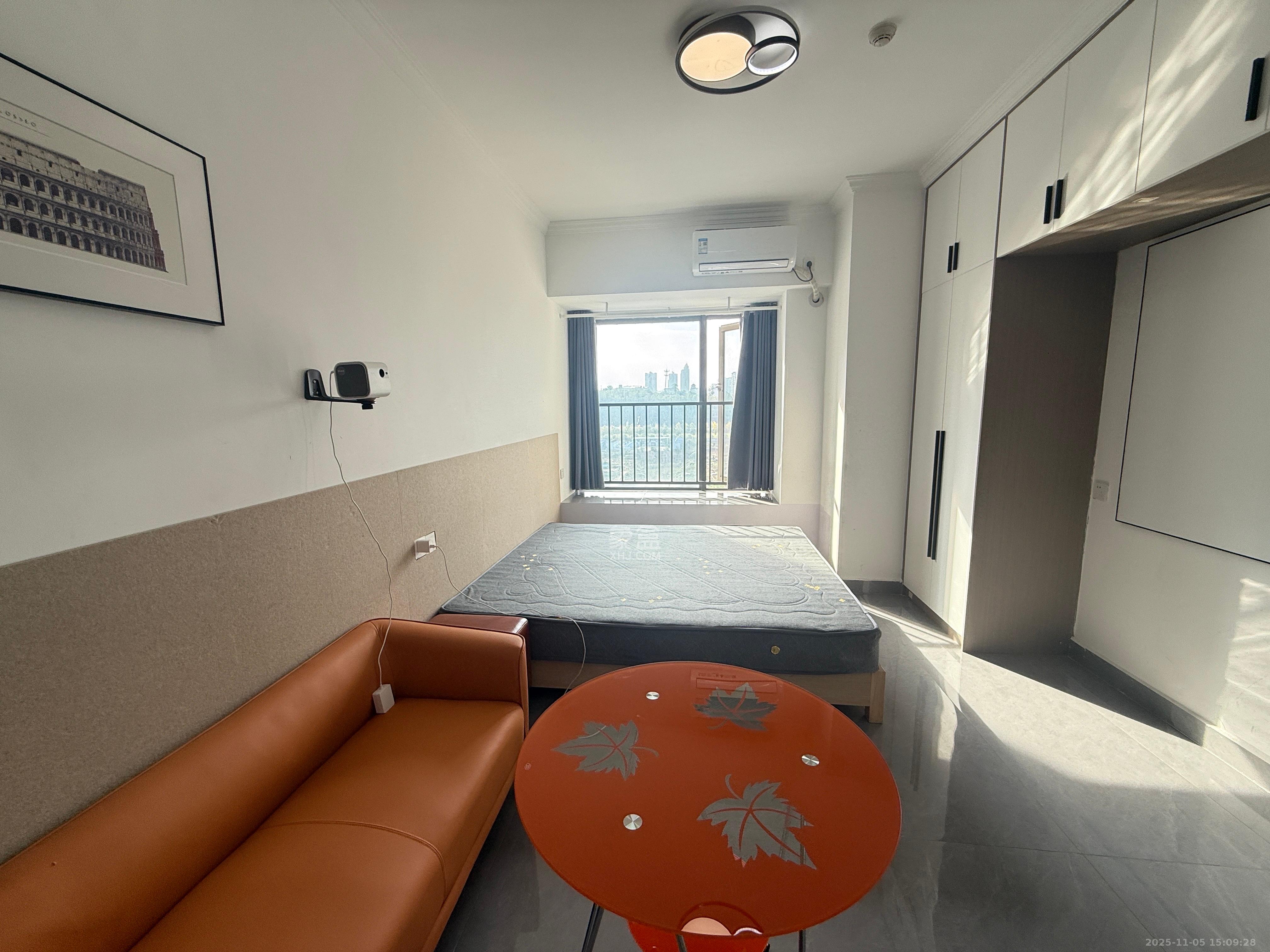 佳兆业云顶都汇  1室0厅0卫    1300.0元/月室内图