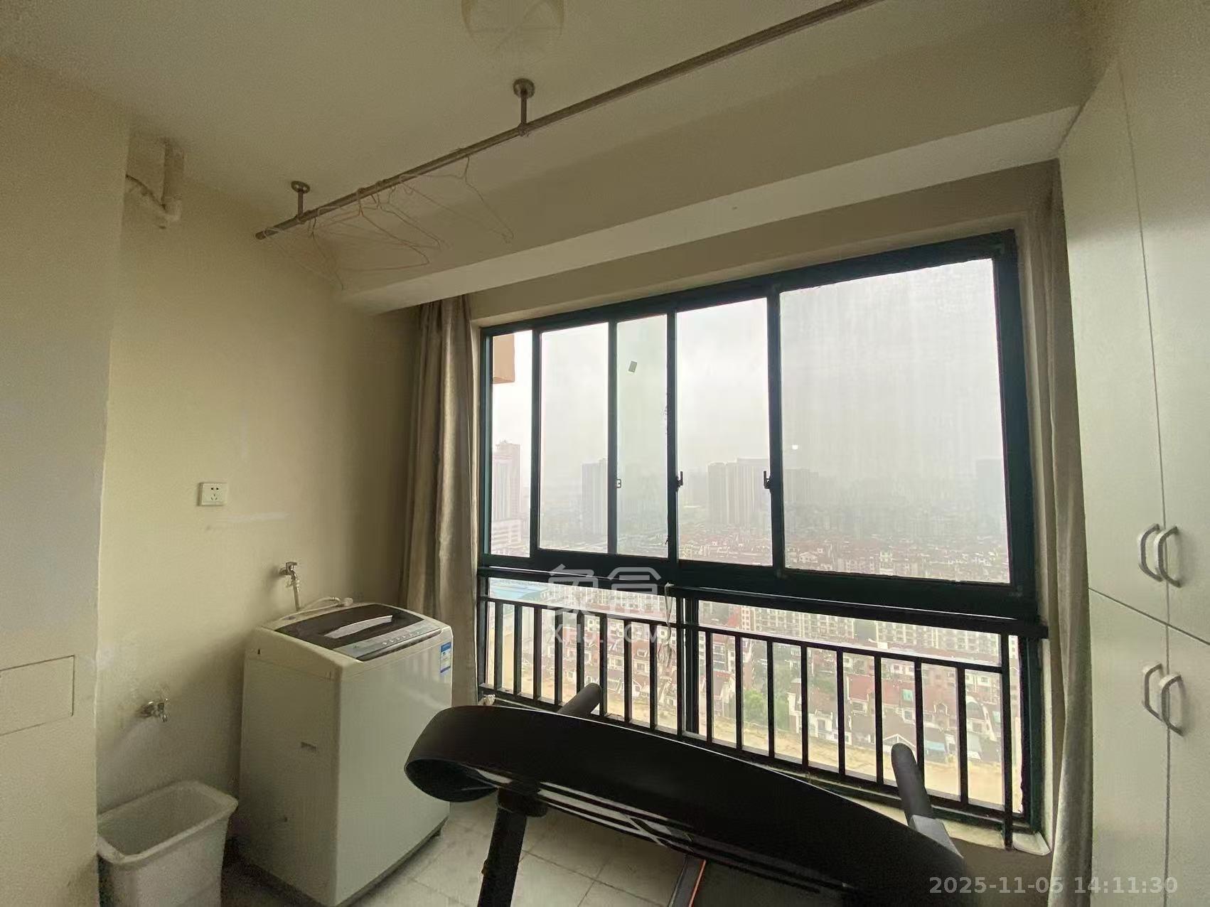 东玺门  3室1厅1卫    2700.0元/月室内图