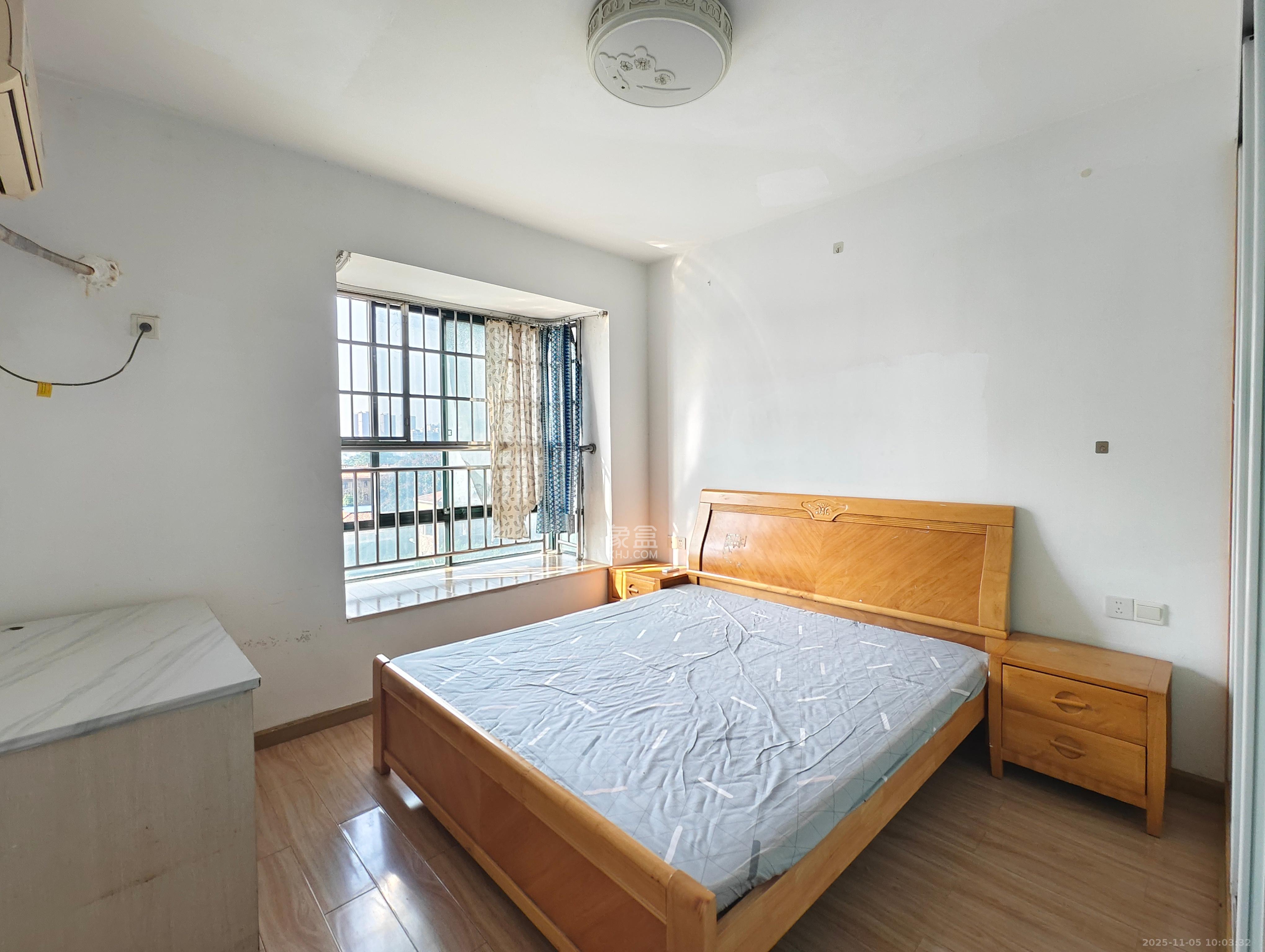 圆梦完美生活 2室2厅1卫 1600.0元/月 圆梦完美生活 2室2厅1卫 1600.0元/月室内图