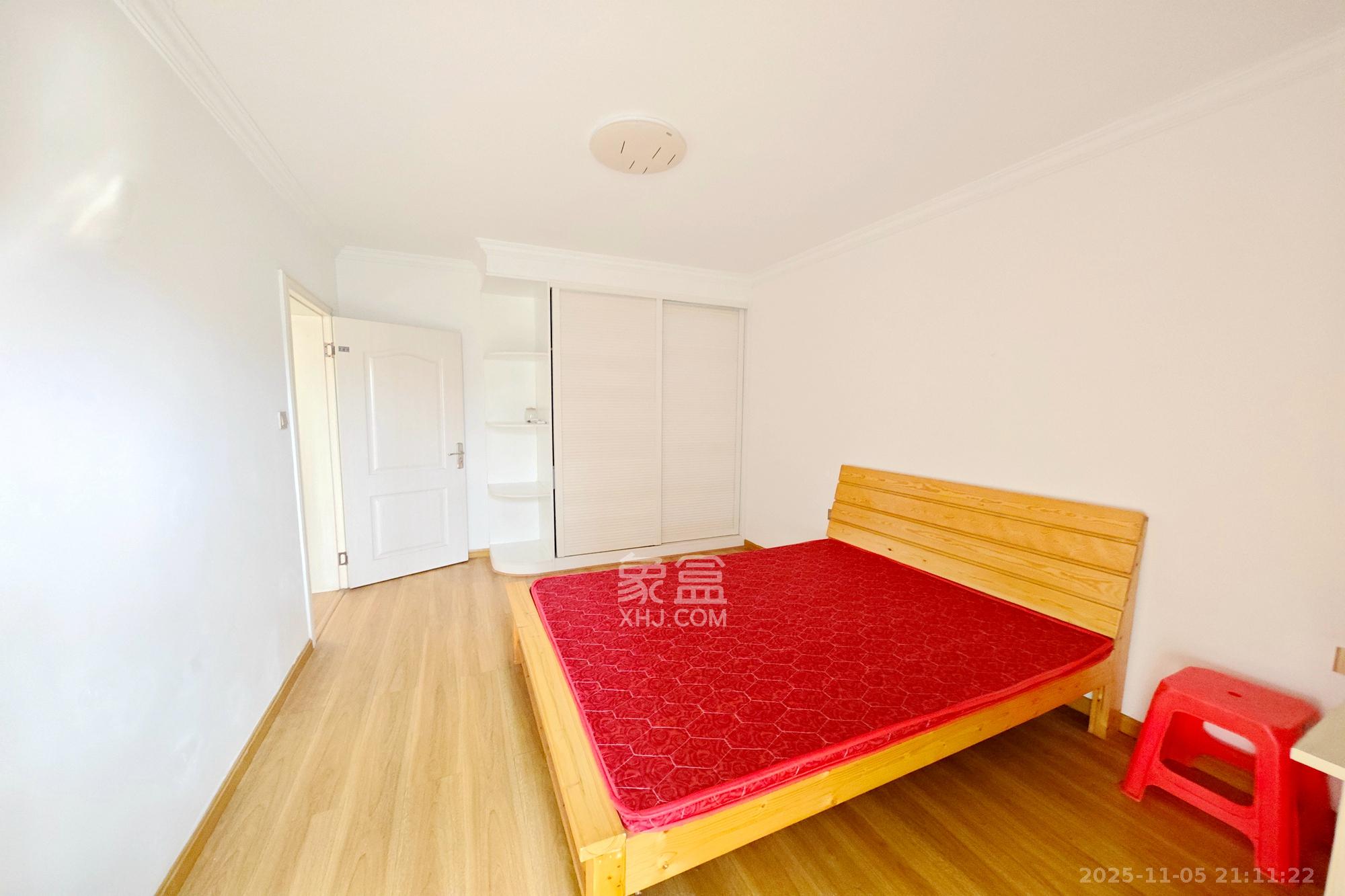 桂花二村  2室1厅1卫    42.0万卧室