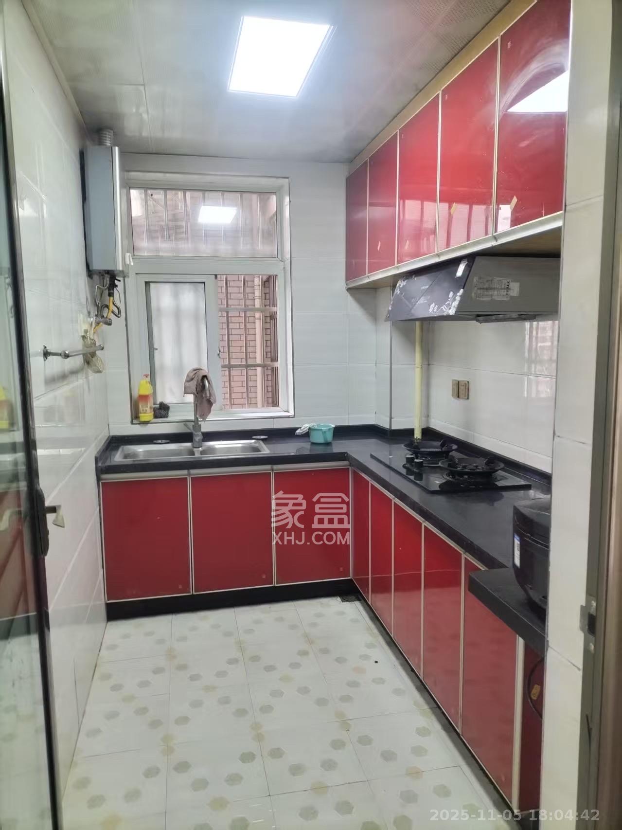 骑龙安置小区  2室2厅1卫    1800.0元/月室内图