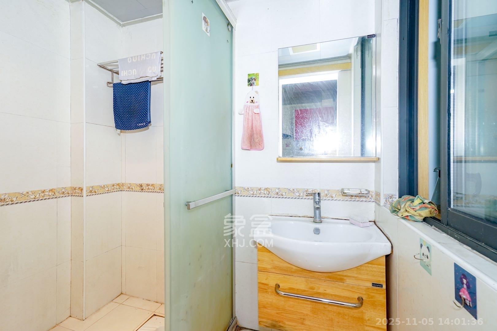 和庄  1室1厅1卫    1200.0元/月室内图