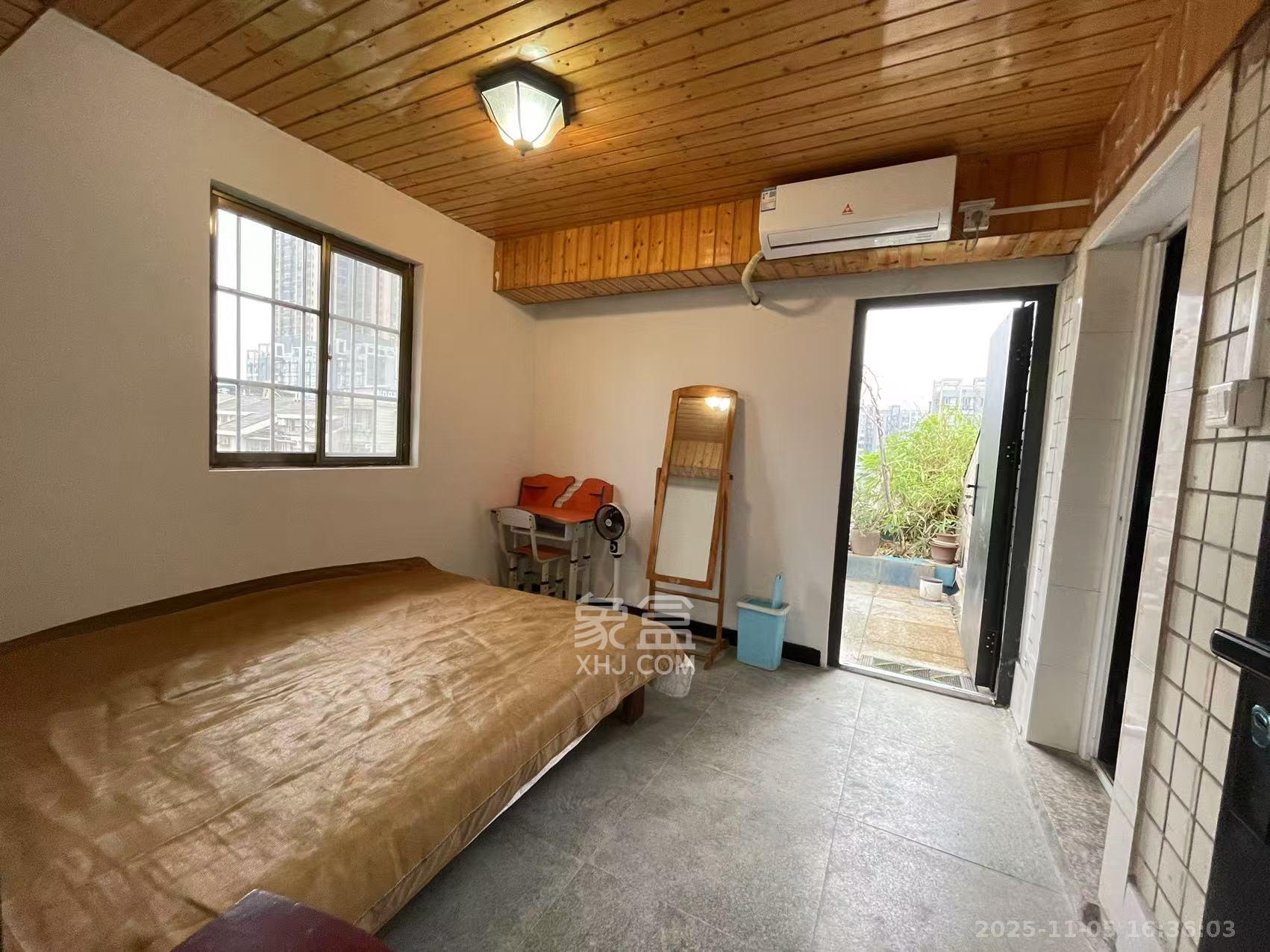 德政园 2室2厅1卫 1300.0元/月 德政园 2室2厅1卫 1300.0元/月室内图