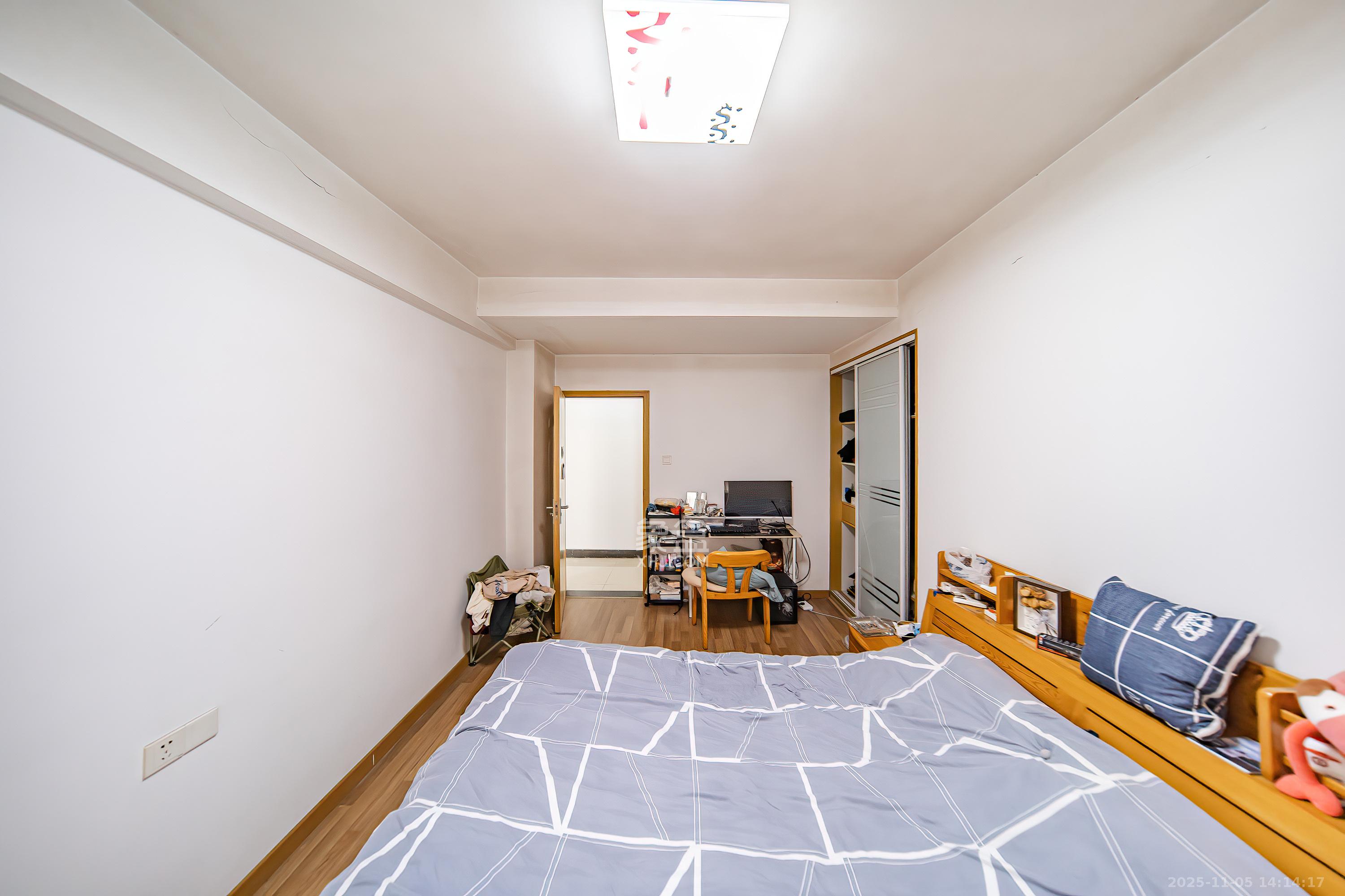 佳阳悦景馨都 2室1厅1卫 65.0万 佳阳悦景馨都 2室1厅1卫 65.0万卧室