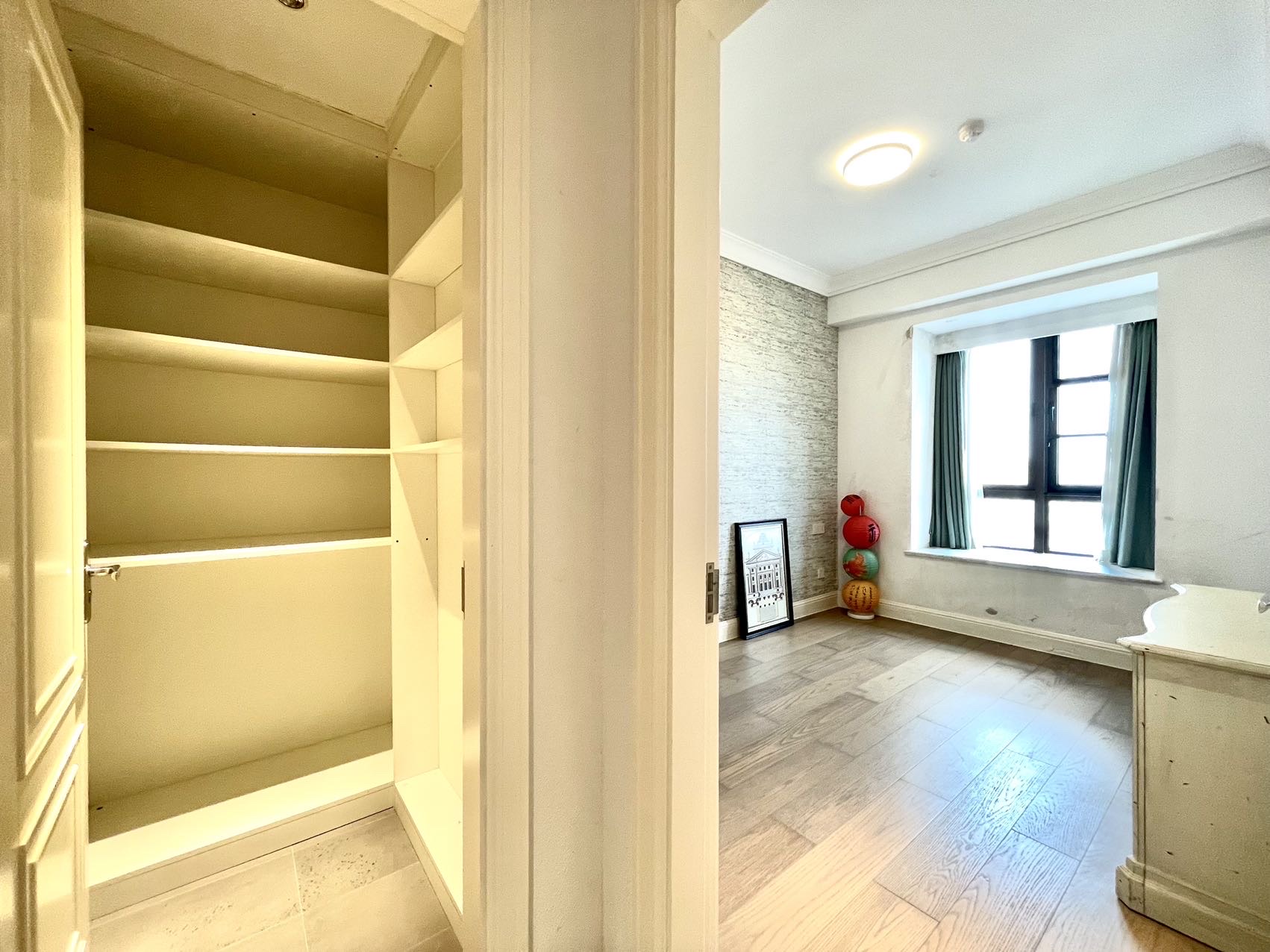 海航豪庭北苑  5室2厅4卫    9500.0元/月室内图