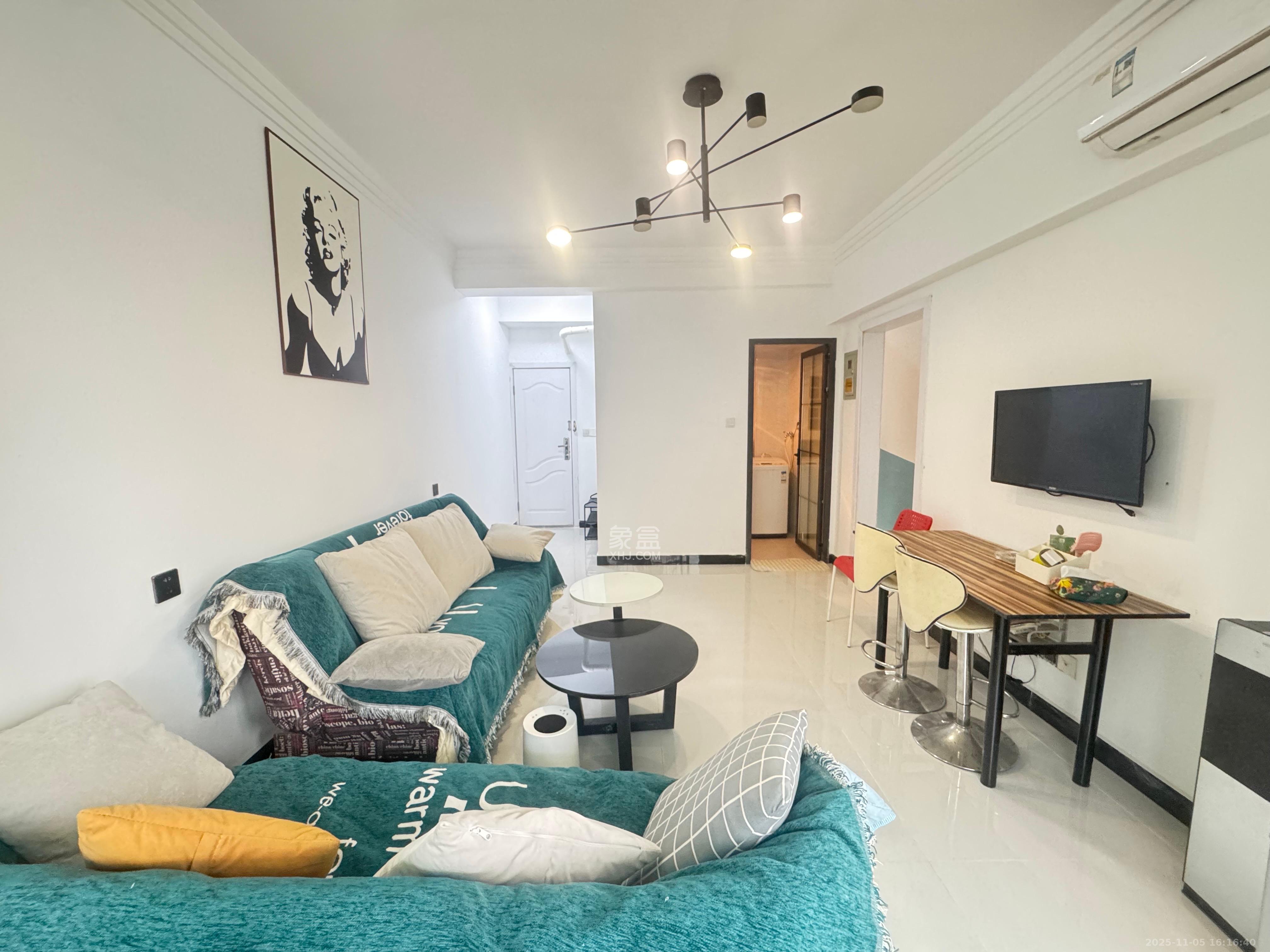 扬帆小区 1室1厅1卫 1900.0元/月 扬帆小区 1室1厅1卫 1900.0元/月室内图