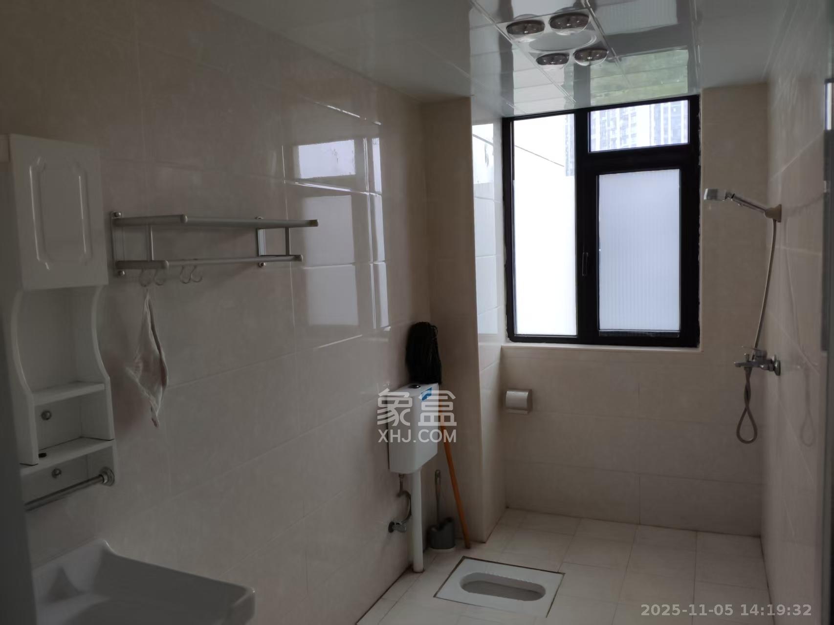 晟通牡丹舸  3室2厅2卫    3900.0元/月室内图