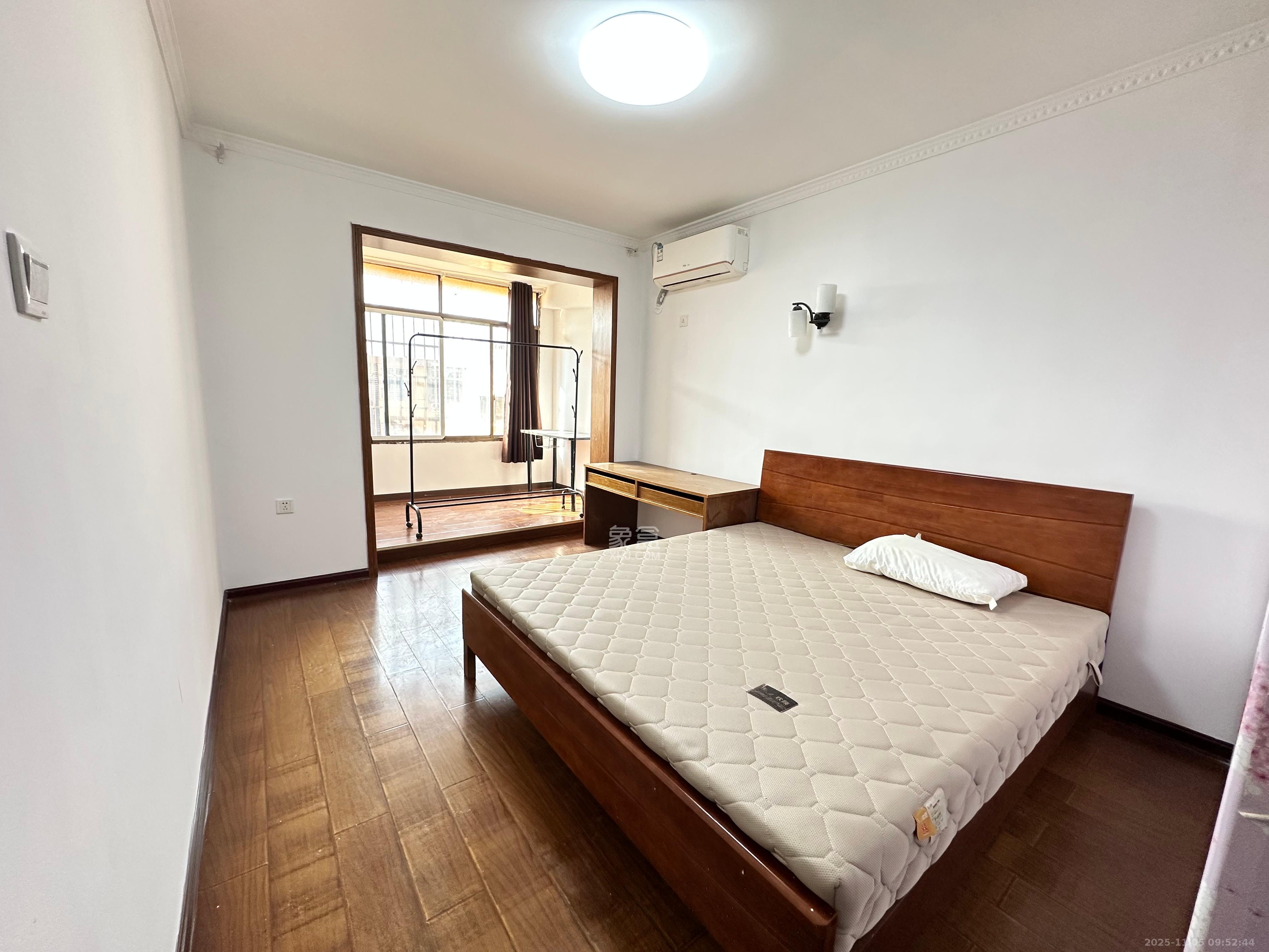 群芳园 3室1厅1卫 1700.0元/月 群芳园 3室1厅1卫 1700.0元/月室内图