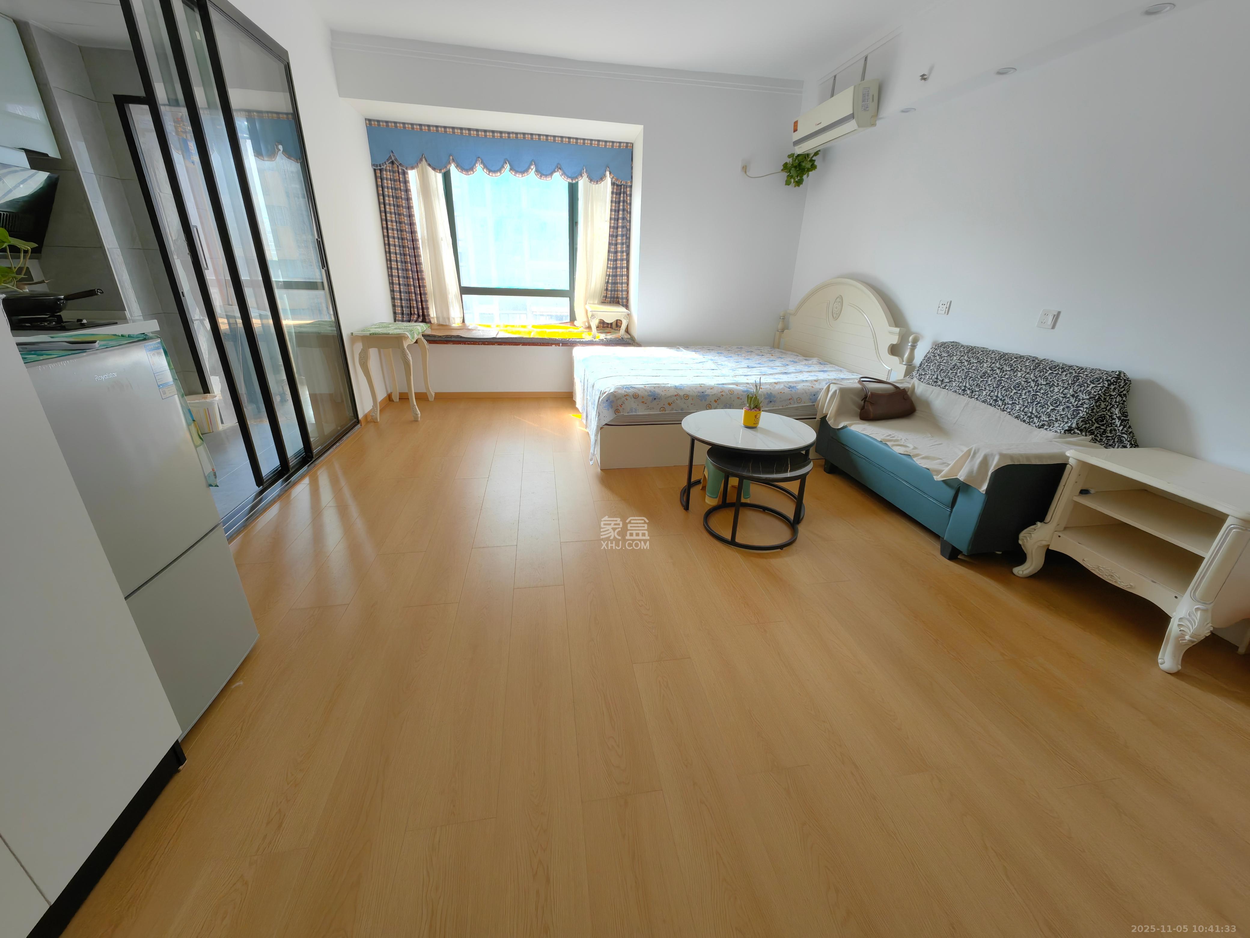 凯轩云顶  1室1厅1卫    1700.0元/月