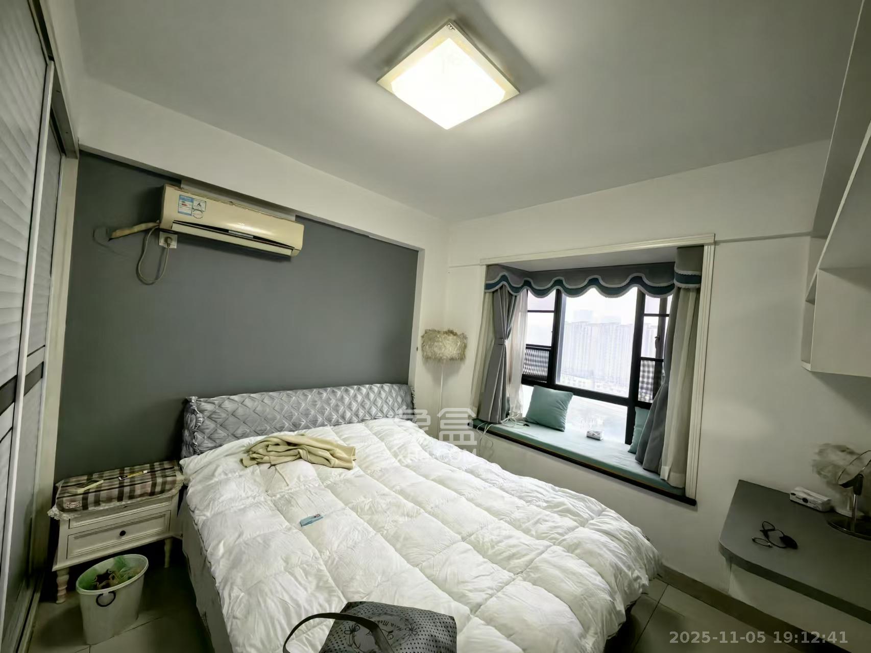 兴威帕克水岸 2室2厅1卫 1700.0元/月 兴威帕克水岸 2室2厅1卫 1700.0元/月室内图