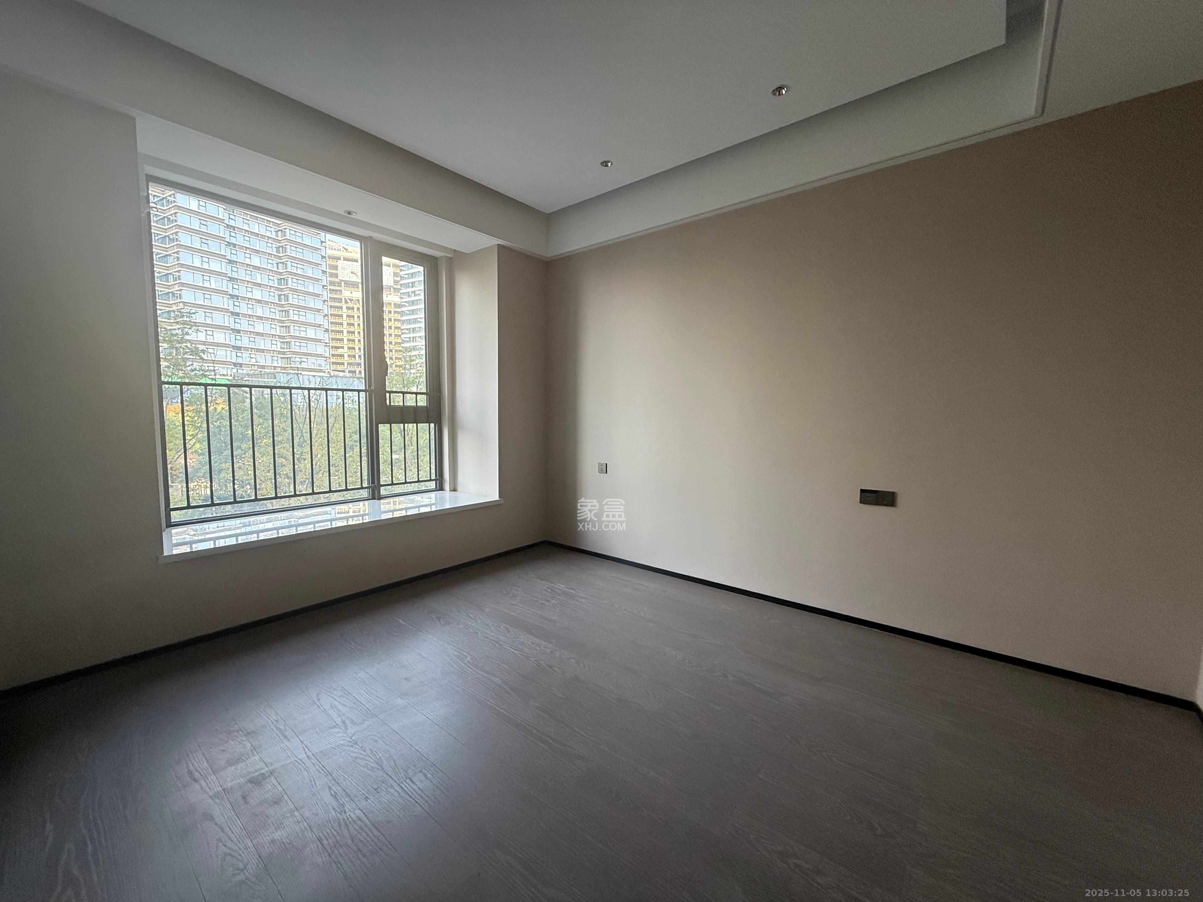 旭辉铂悦湘江  4室2厅3卫    7000.0元/月室内图