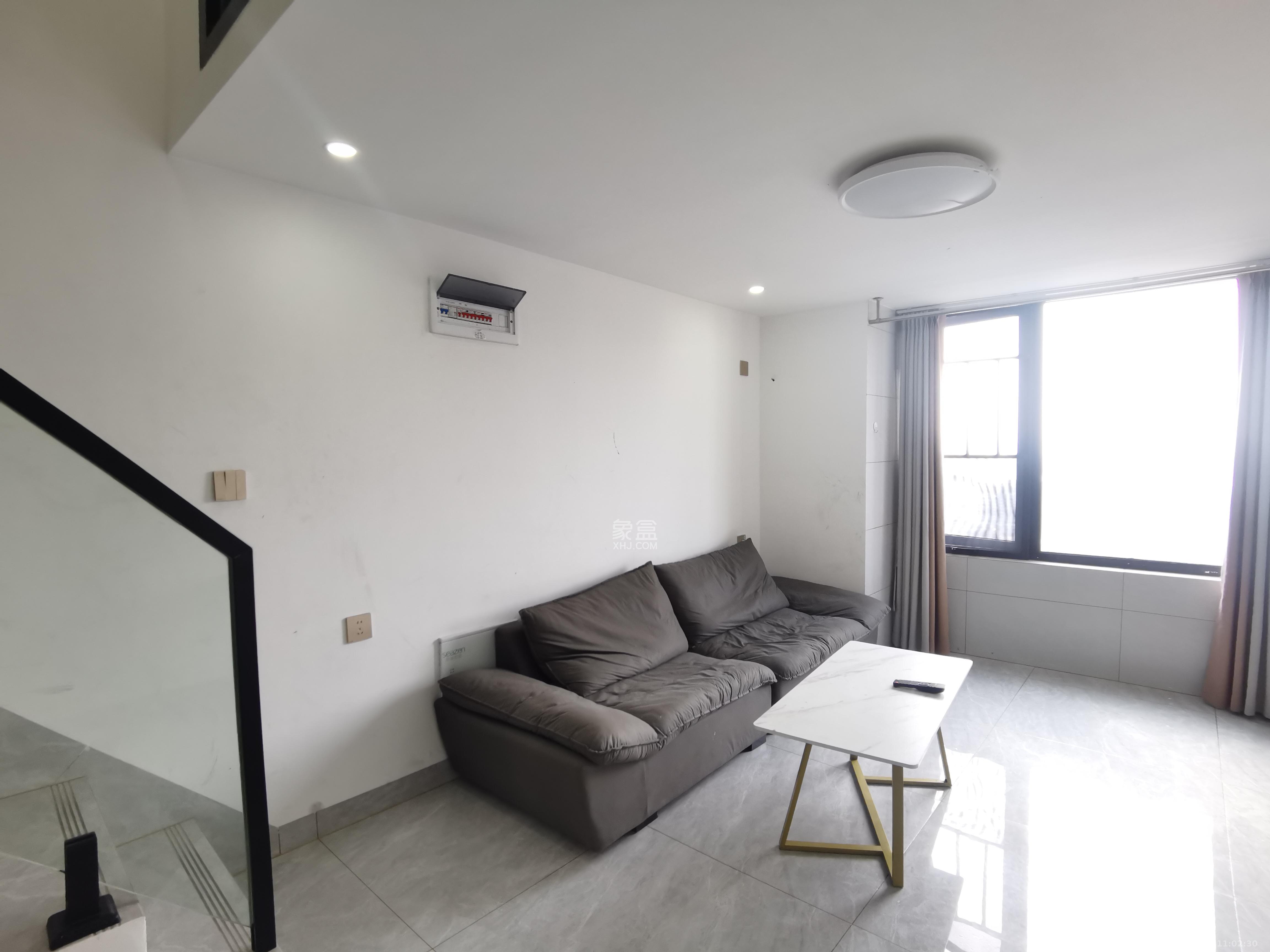 新城悦隽公园 2室1厅1卫 1600.0元/月 新城悦隽公园 2室1厅1卫 1600.0元/月室内图