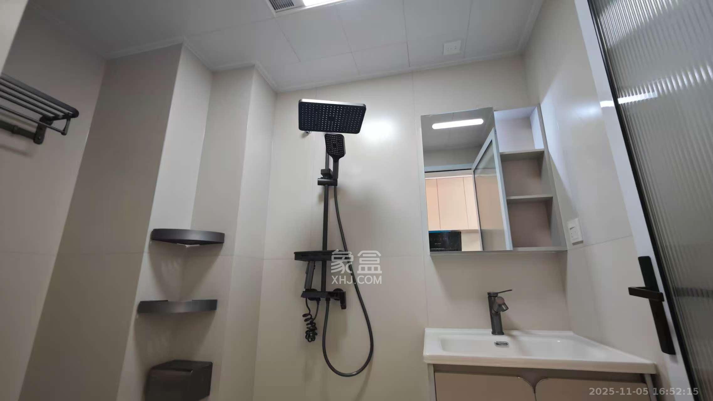 五江天街天寓 1室1厅1卫 1600.0元/月 五江天街天寓 1室1厅1卫 1600.0元/月室内图