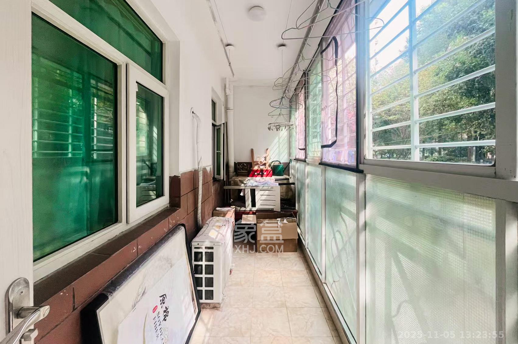 格林星城  4室2厅2卫    148.0万其他