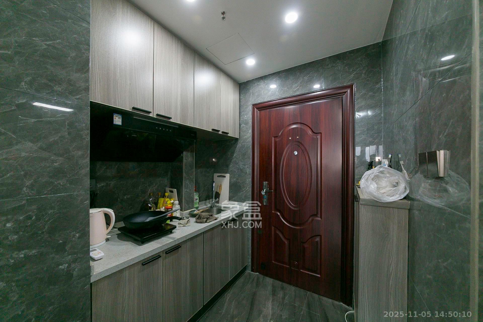 中云公寓 1室0厅1卫 1800.0元/月 中云公寓 1室0厅1卫 1800.0元/月室内图