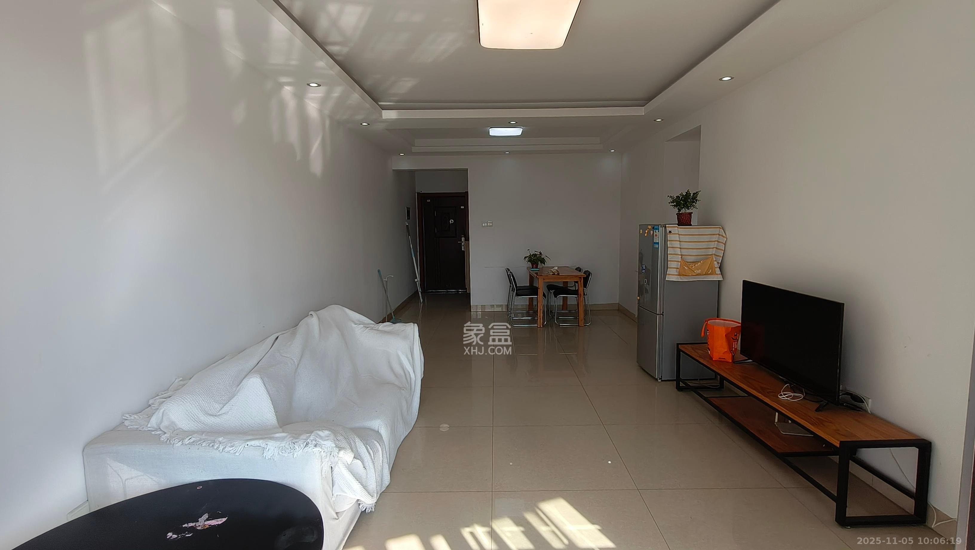 新芙蓉之都  2室2厅1卫    2300.0元/月室内图1