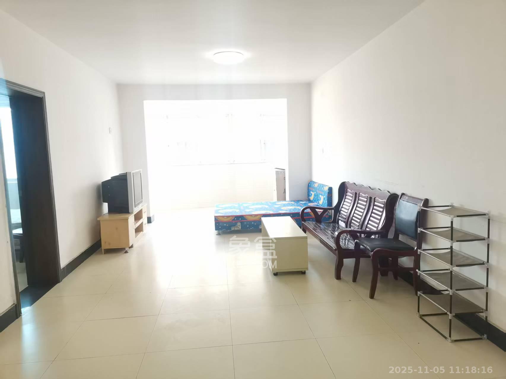 富绿新村  2室1厅1卫    1300.0元/月