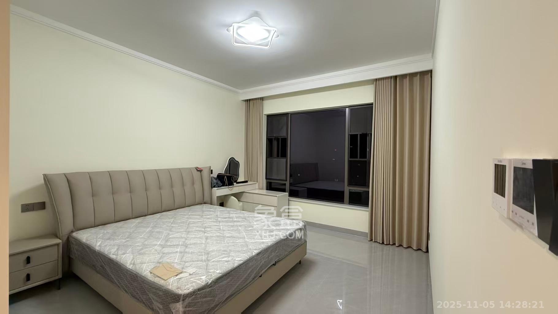 长沙檀府 4室2厅2卫 12000.0元/月 长沙檀府 4室2厅2卫 12000.0元/月室内图