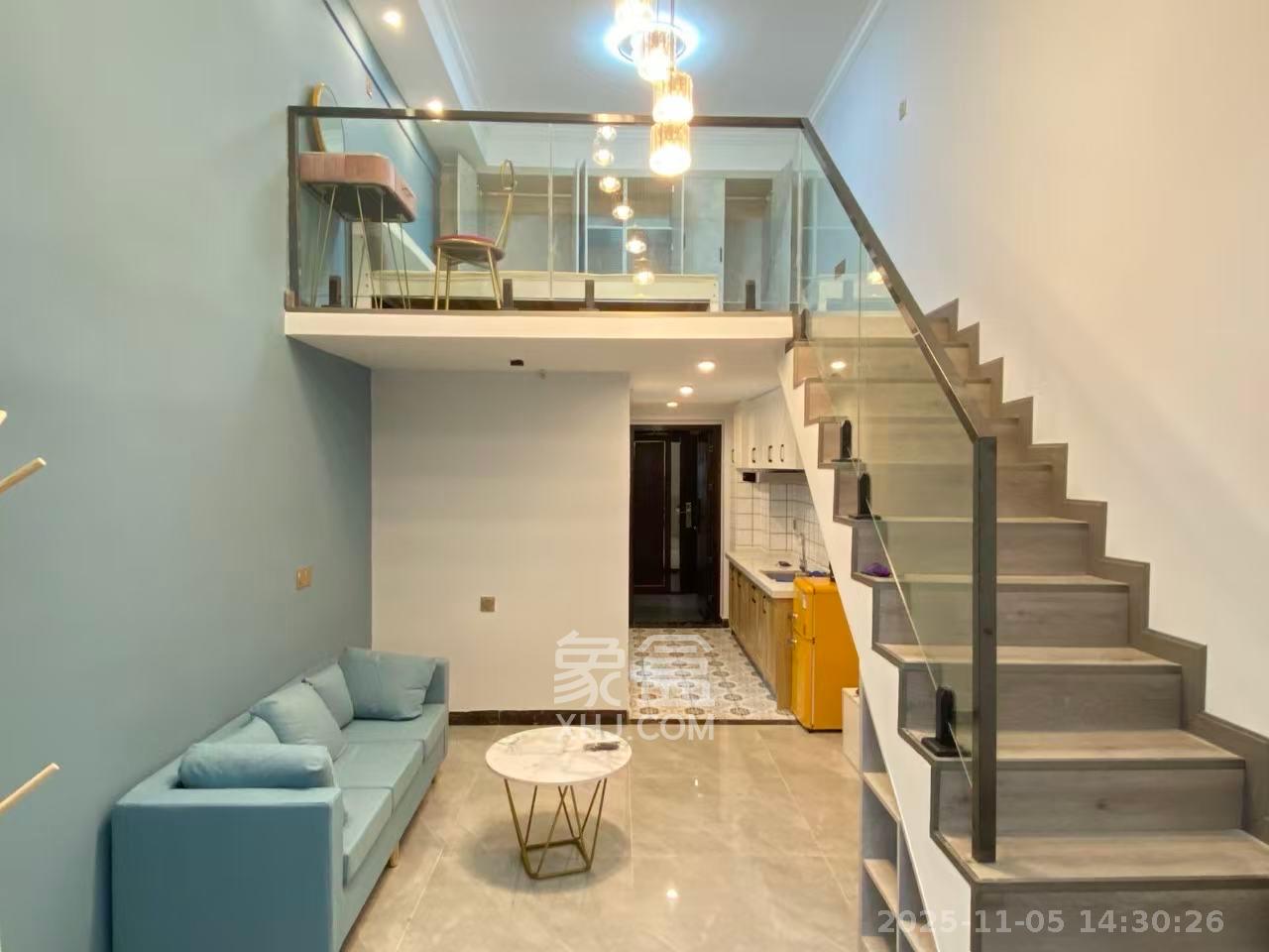 东盈商业广场（华泉城市广场）  1室1厅1卫    2200.0元/月室内图