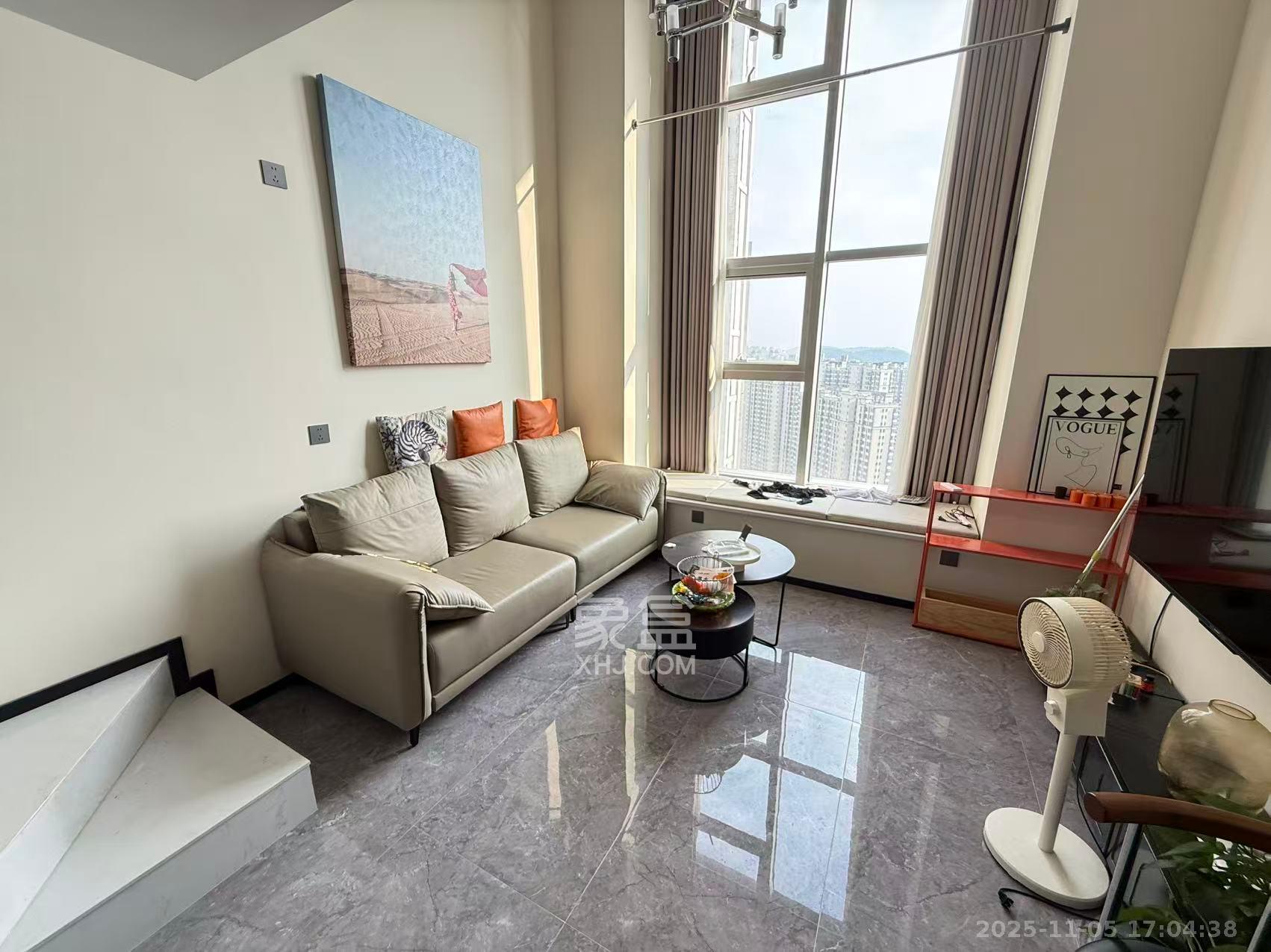 正荣梅溪紫阙台  2室2厅1卫    2500.0元/月