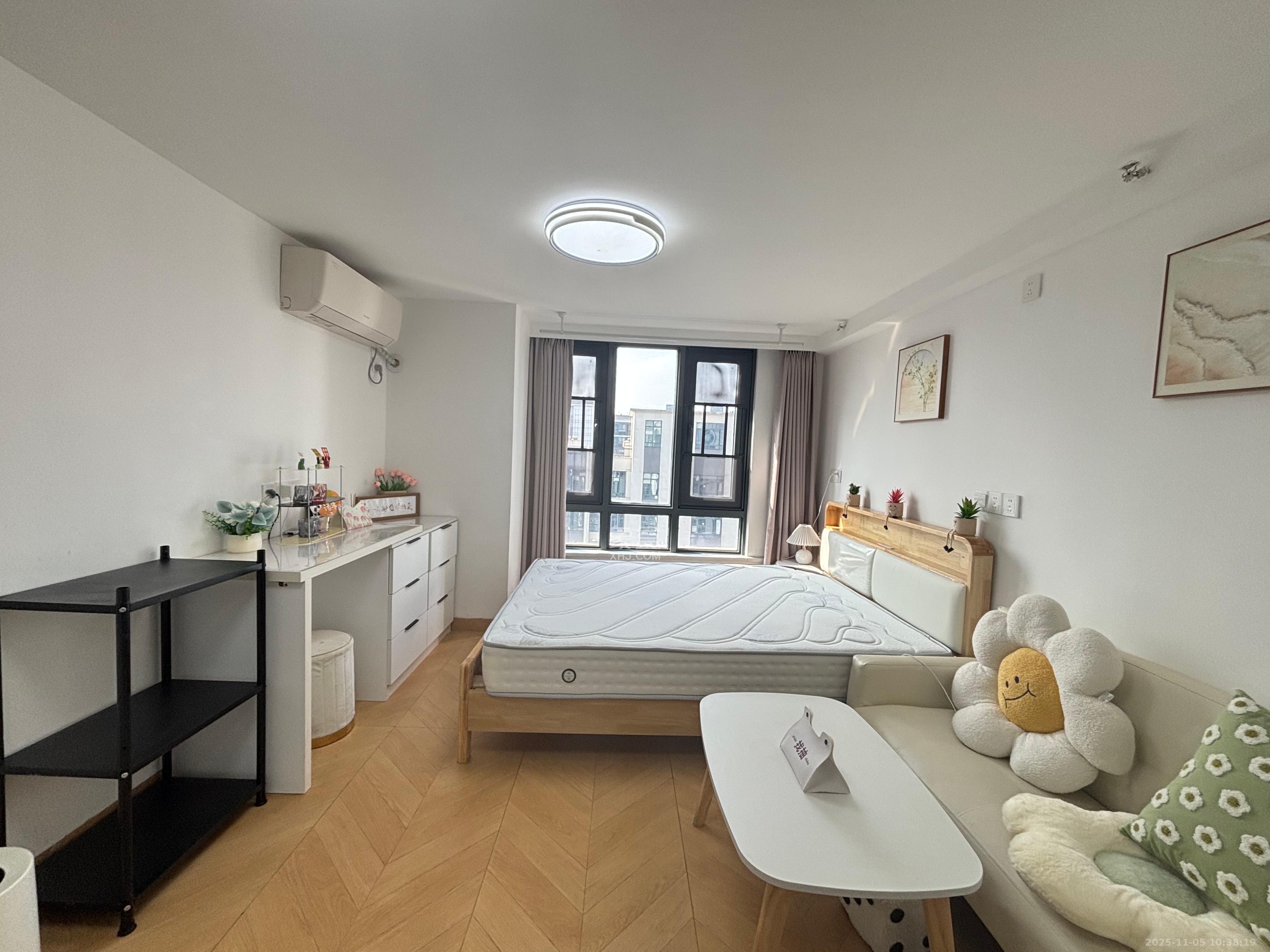 清控湖山雅居北区 1室1厅1卫 1200.0元/月 清控湖山雅居北区 1室1厅1卫 1200.0元/月室内图