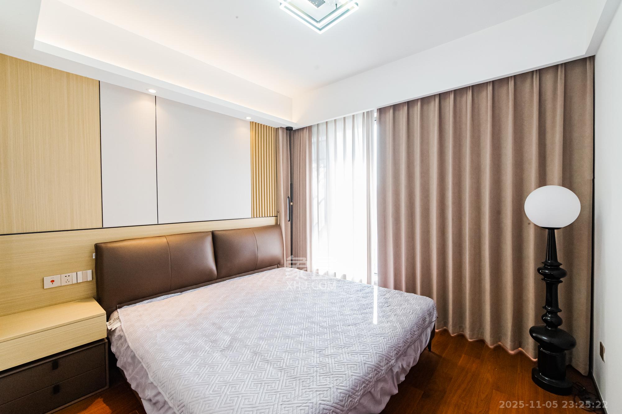 北辰瀚江府 3室2厅2卫 238.0万 北辰瀚江府 3室2厅2卫 238.0万卧室