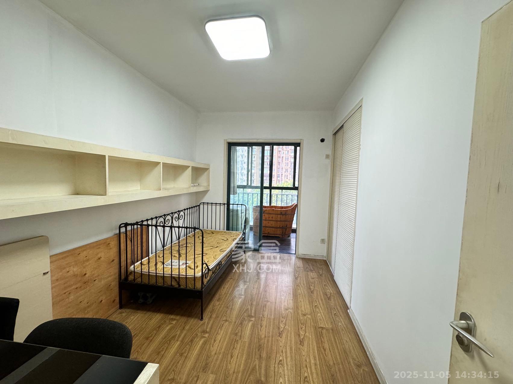 中江国际花城 3室1厅1卫 2700.0元/月 中江国际花城 3室1厅1卫 2700.0元/月室内图