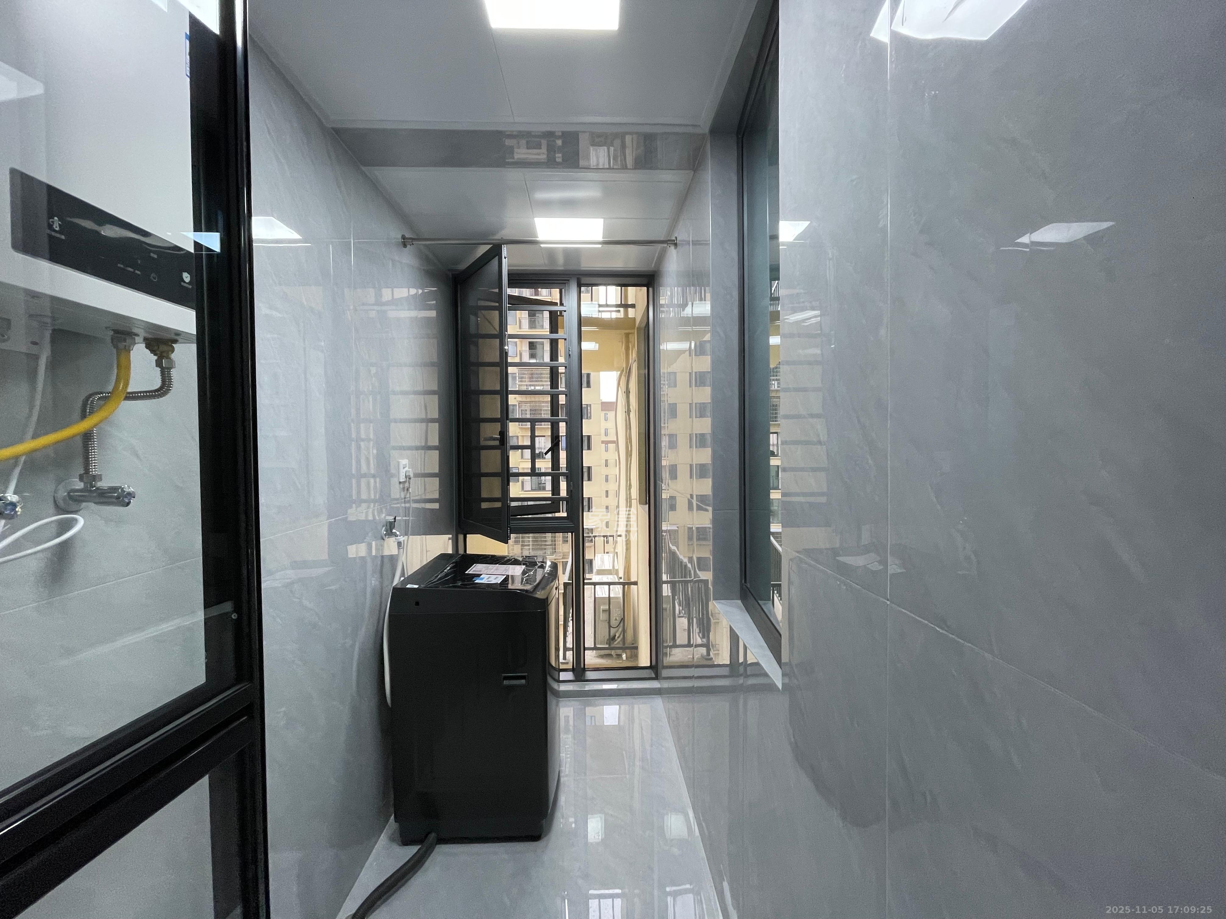 望远嘉苑  2室2厅1卫    2500.0元/月室内图