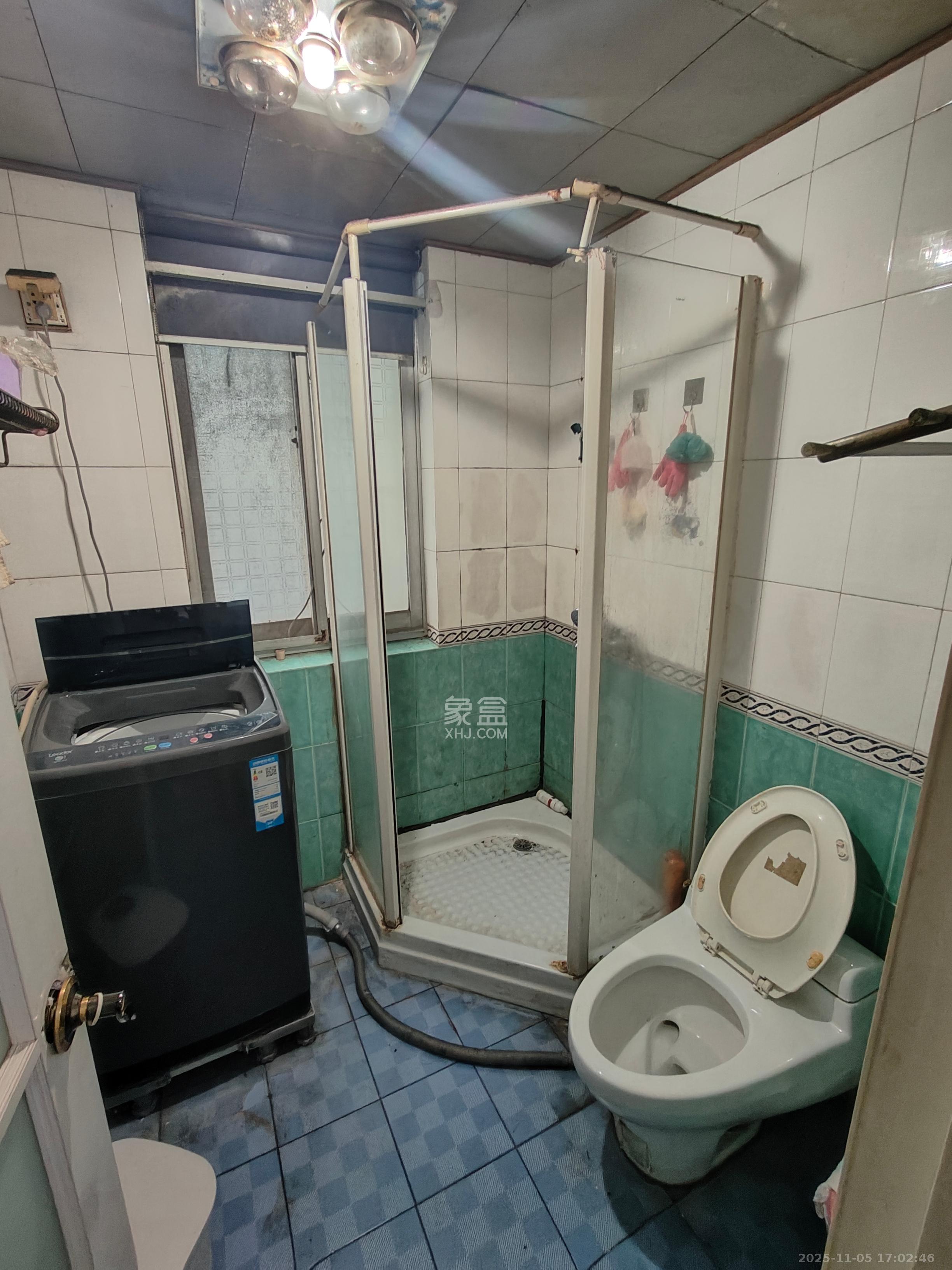 英才园二片  2室1厅1卫    2000.0元/月室内图