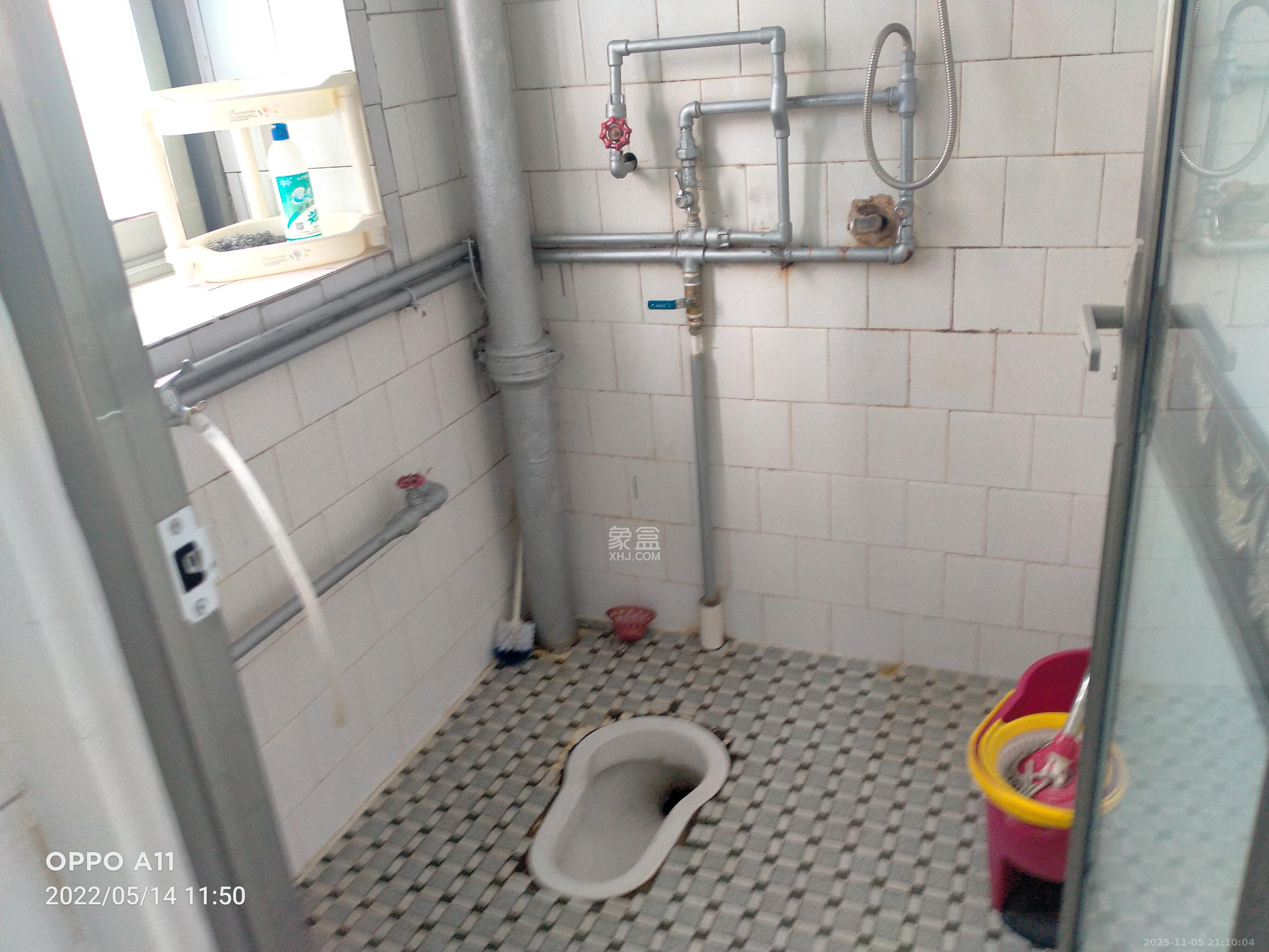 省政府机关二院 3室1厅1卫 3000.0元/月 省政府机关二院 3室1厅1卫 3000.0元/月室内图