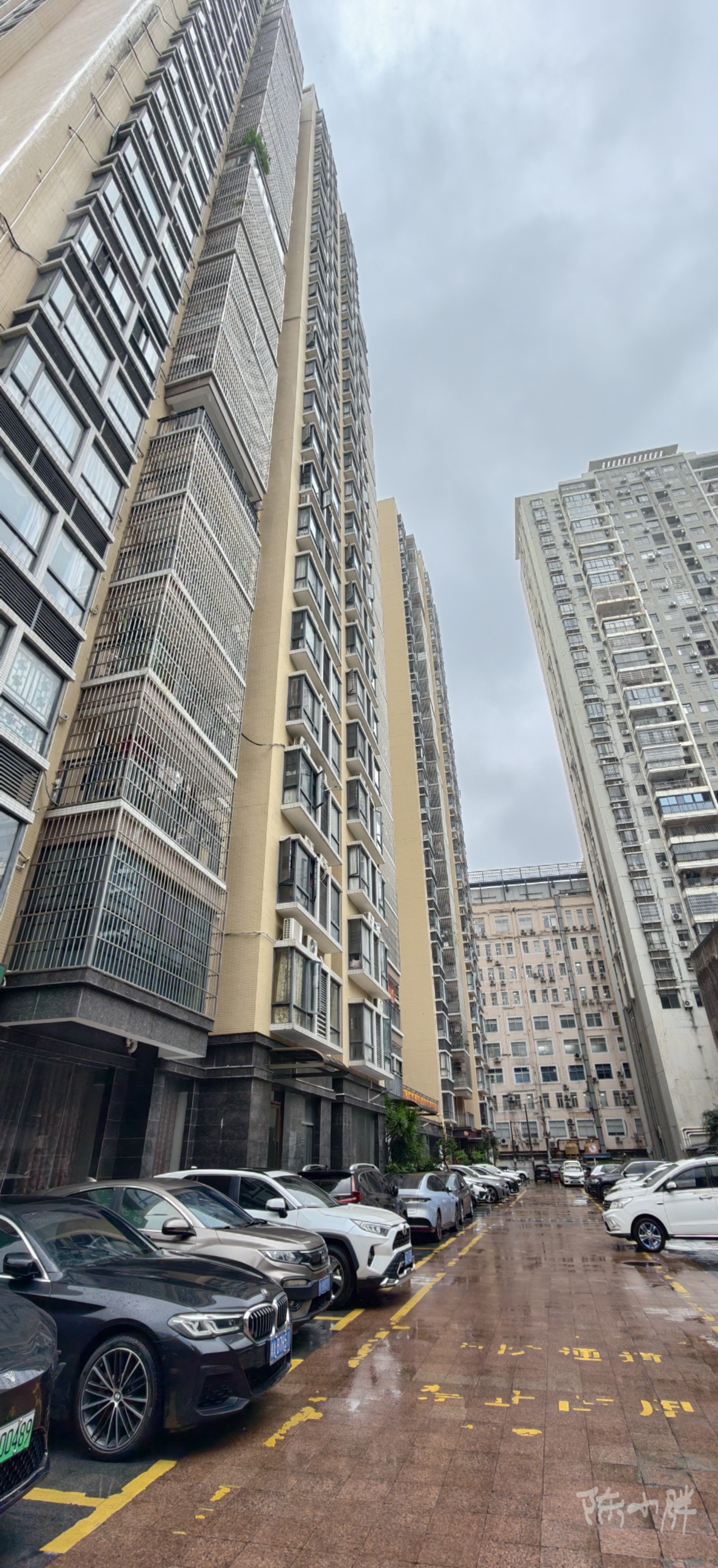 美丽华居  3室2厅1卫    129.8万客厅