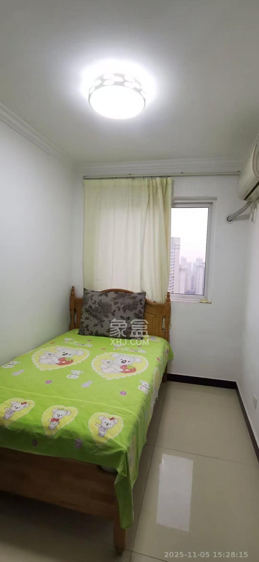 谷山乐园三期  3室2厅1卫    1999.0元/月室内图