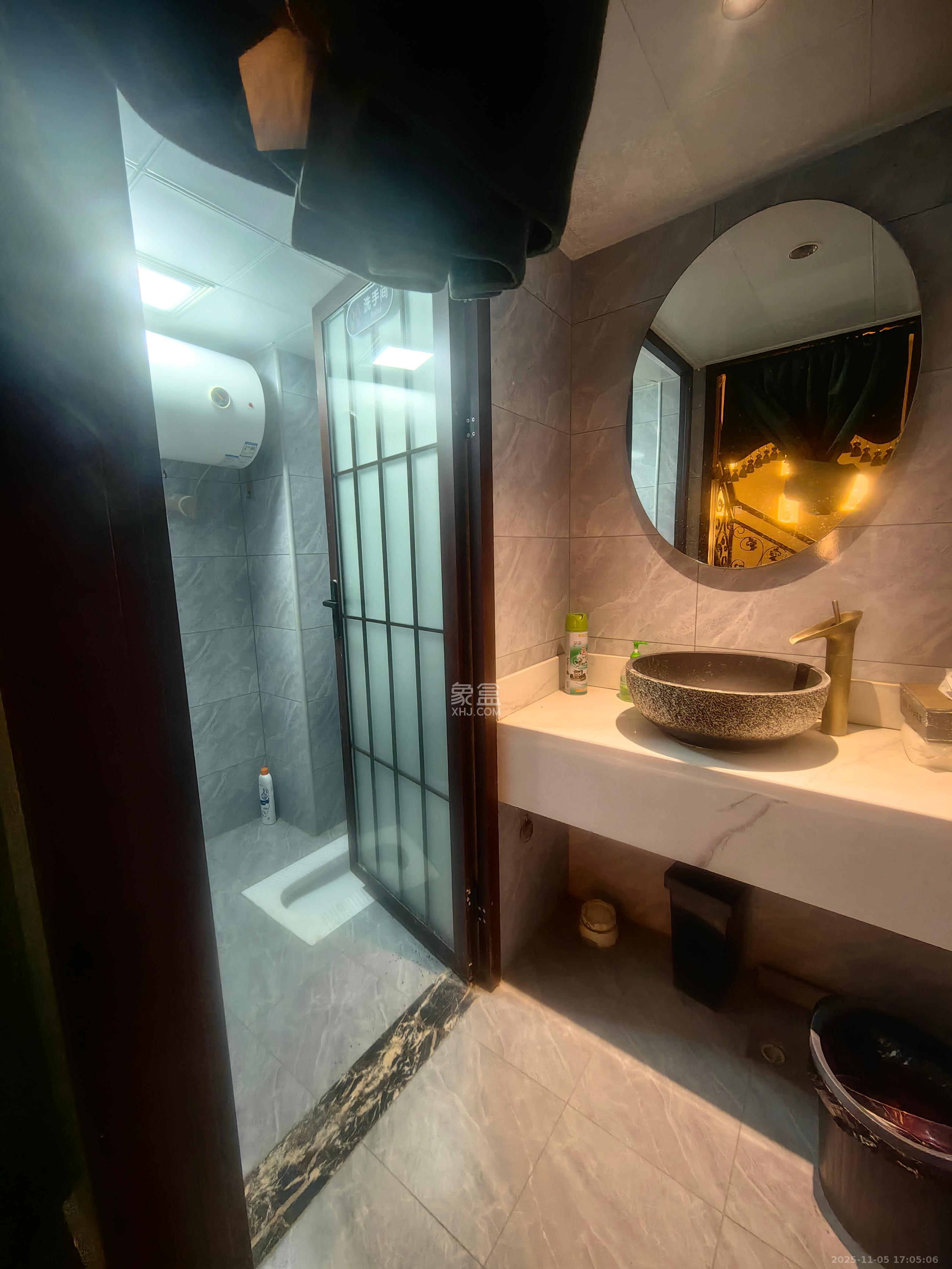 君康家园（梅溪湖七喜街）   150.0㎡      12000.0元/月室内图