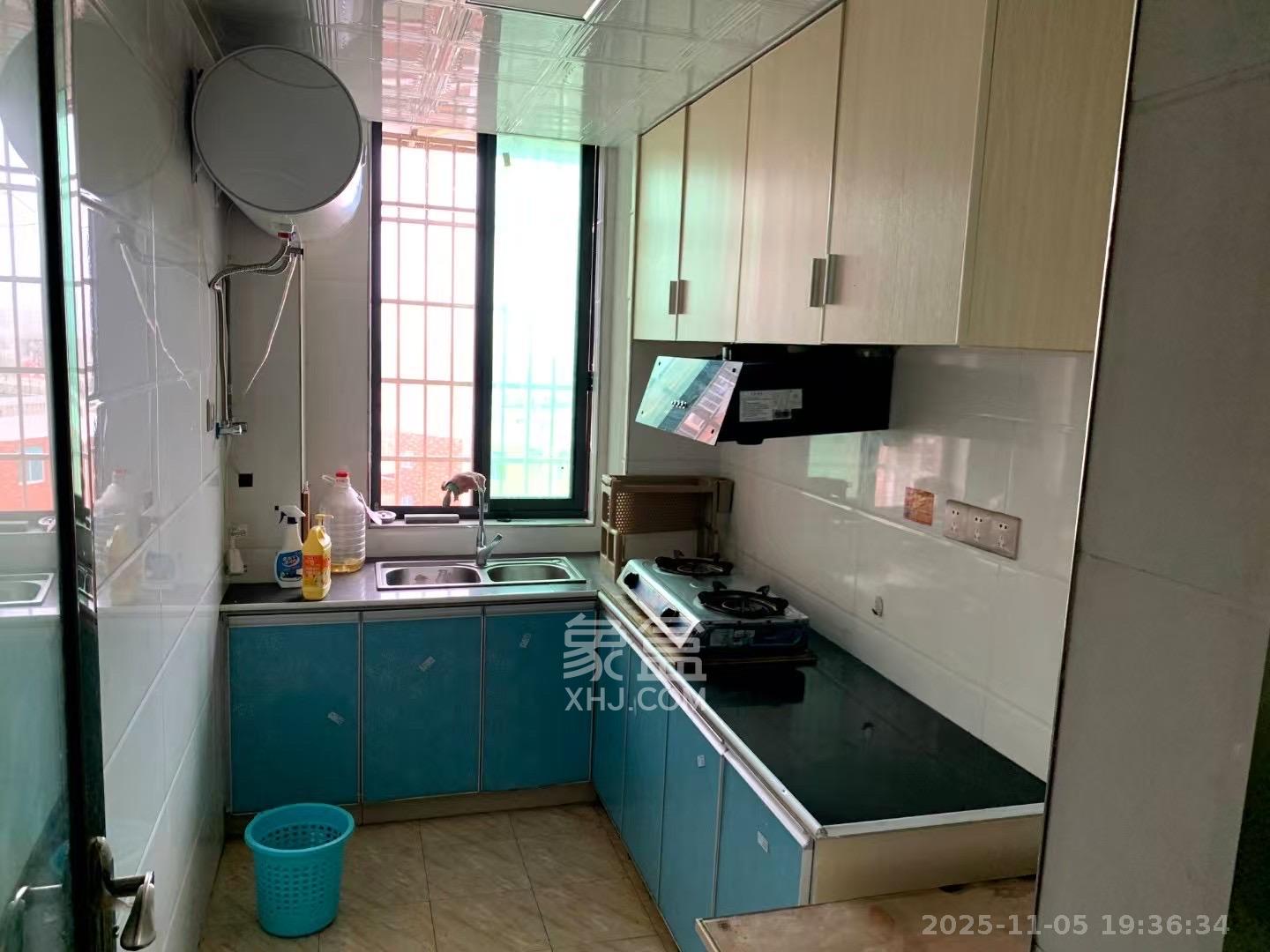 大桥四区 2室1厅1卫 1200.0元/月 大桥四区 2室1厅1卫 1200.0元/月室内图