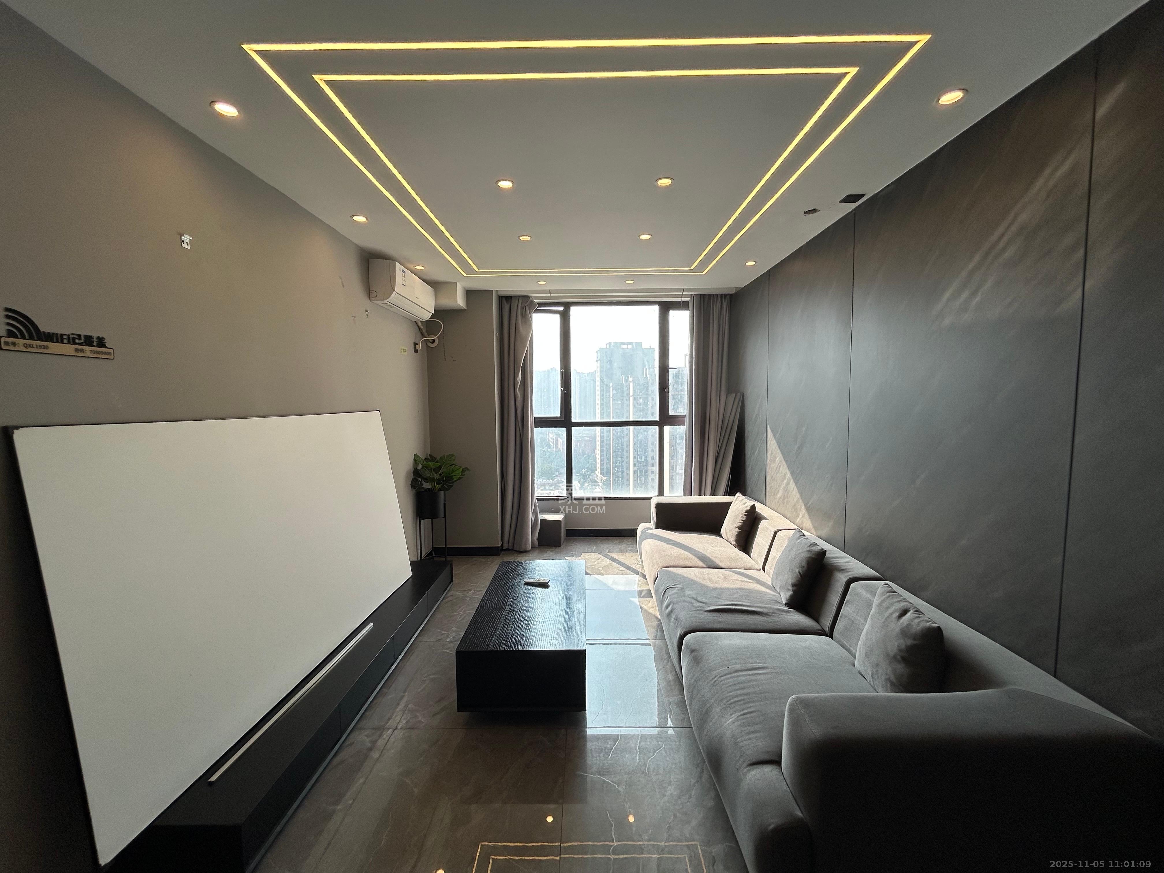 梅溪国际公寓(步步高新天地) 1室1厅1卫 1900.0元/月 梅溪国际公寓(步步高新天地) 1室1厅1卫 1900.0元/月室内图