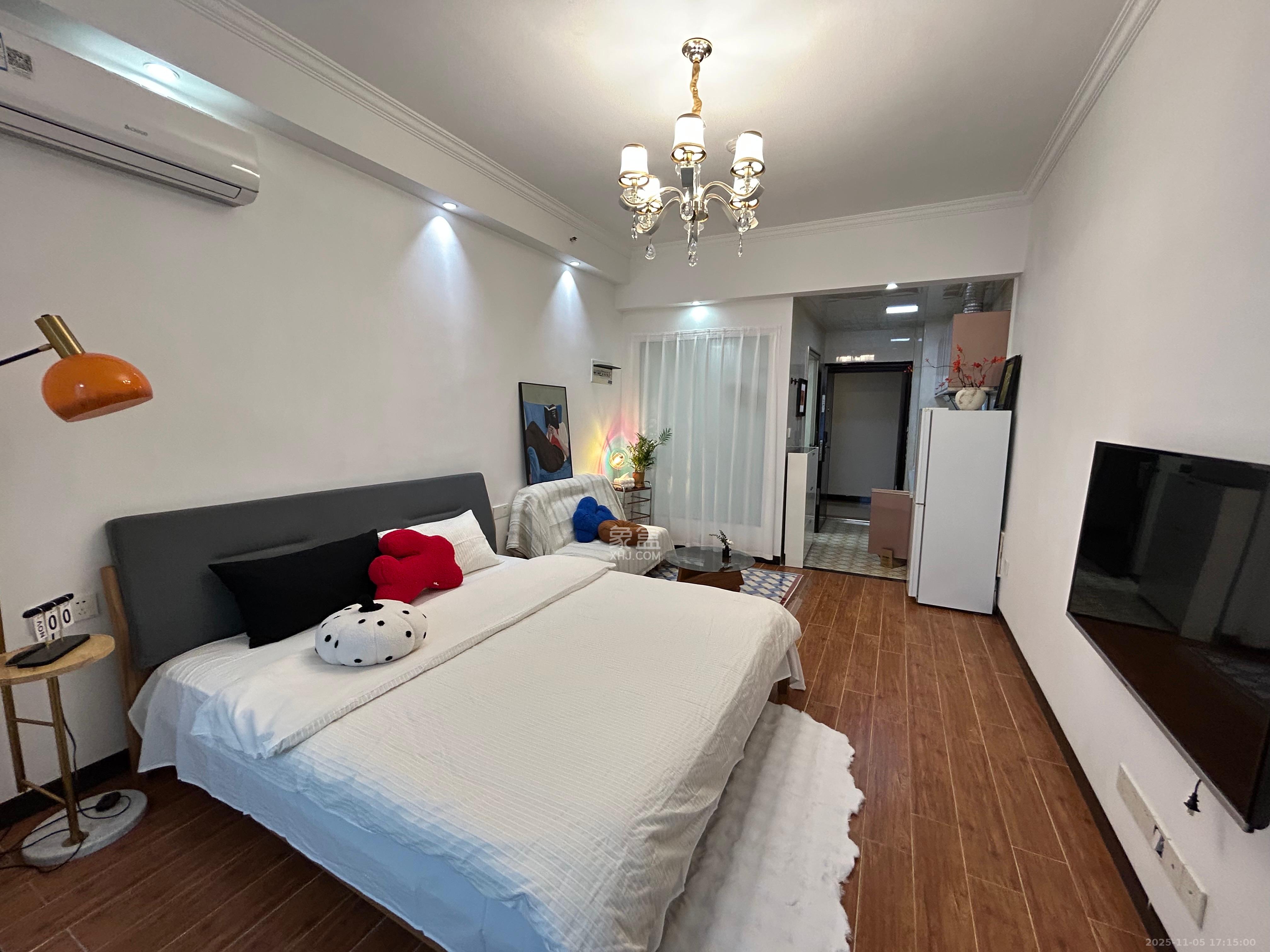 梅溪国际公寓(步步高新天地) 1室1厅1卫 2000.0元/月 梅溪国际公寓(步步高新天地) 1室1厅1卫 2000.0元/月室内图